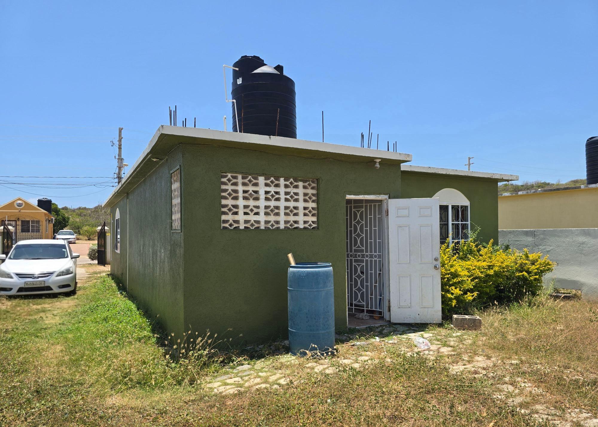 House For Rent: SANDHILLS VISTA, Hellshire Heights | $95,000 photo 15
