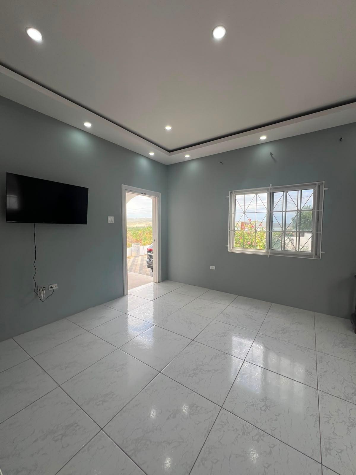 House For Rent: ROCK EDGE CLOSE, HELLSHIR, HELLSHIRE HILLS | $125,000 photo 6