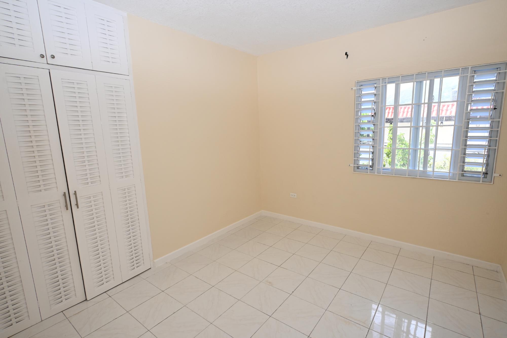Townhouse For Rent: CHAMBERS DRIVE, Kingston 6 | $250,000 photo 10
