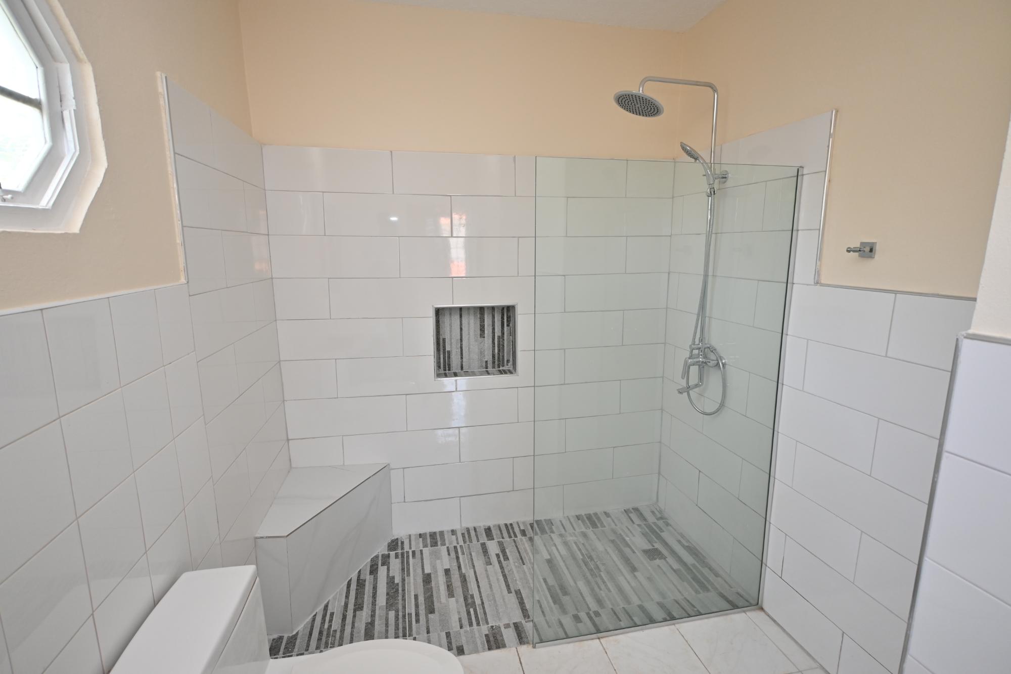 Townhouse For Rent: CHAMBERS DRIVE, Kingston 6 | $250,000 photo 16