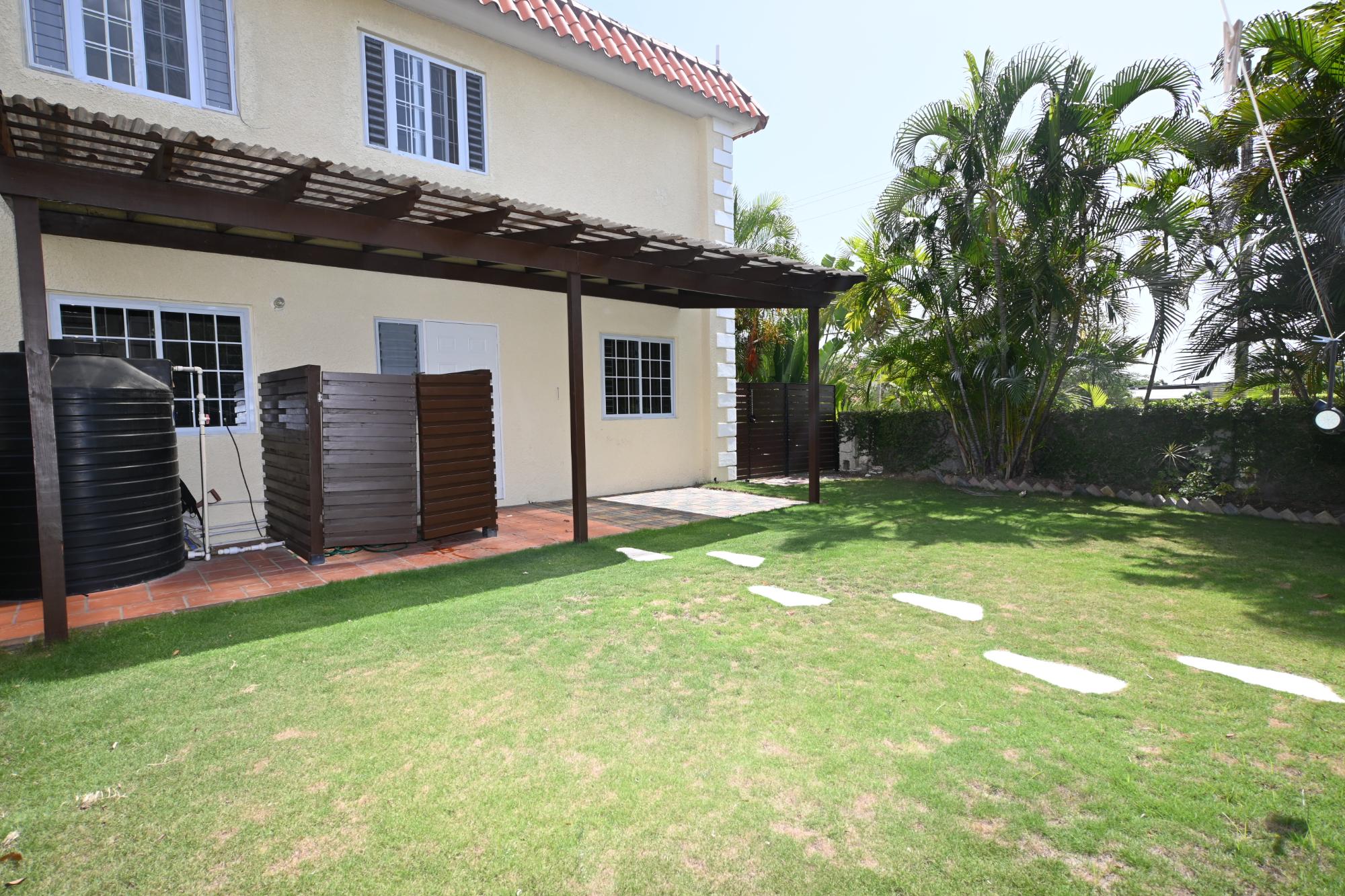 Townhouse For Rent: CHAMBERS DRIVE, Kingston 6 | $250,000 photo 17