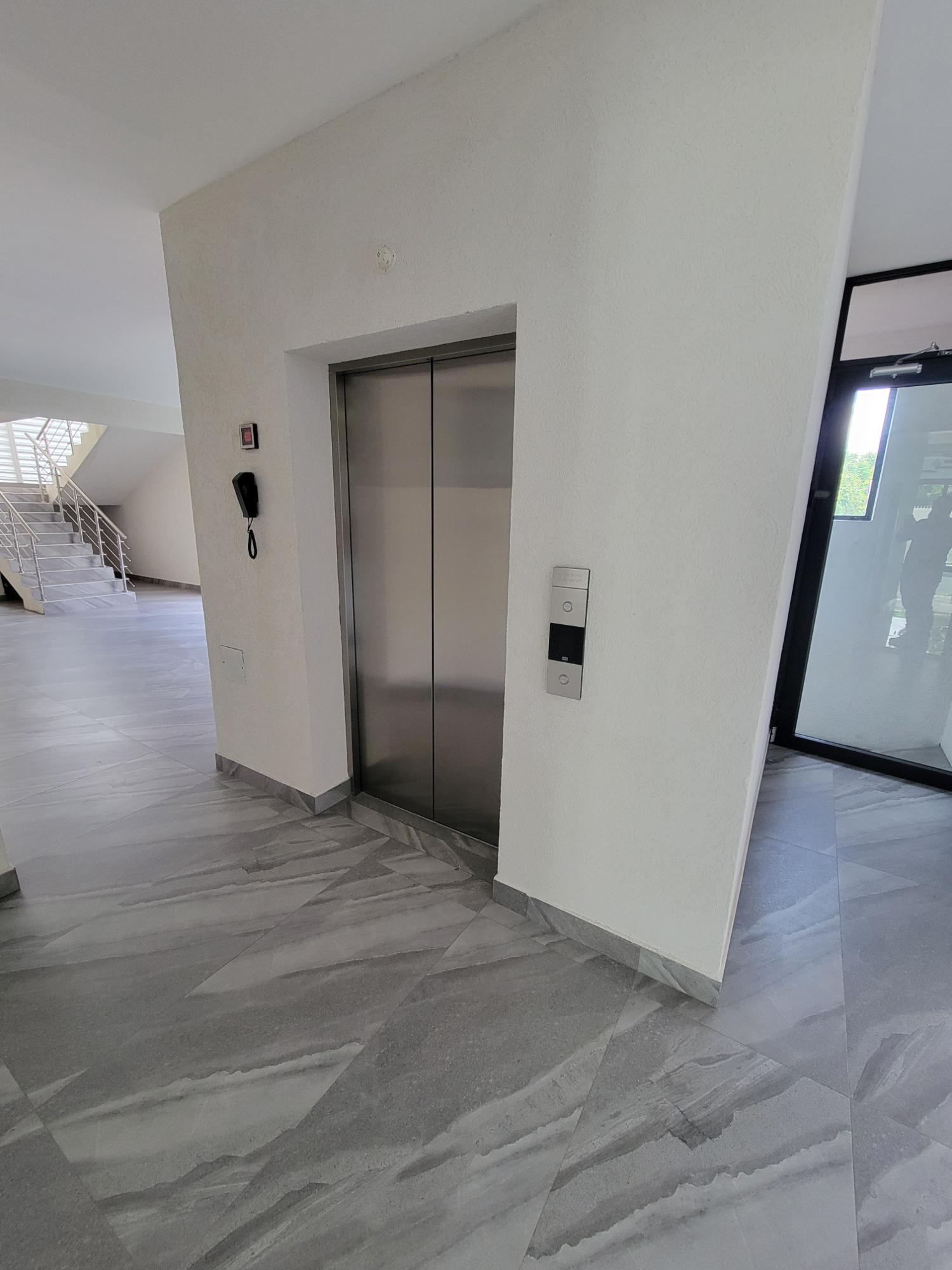 Apartment For Rent: BORDER AVE, Kingston 19 | $300,000 photo 18