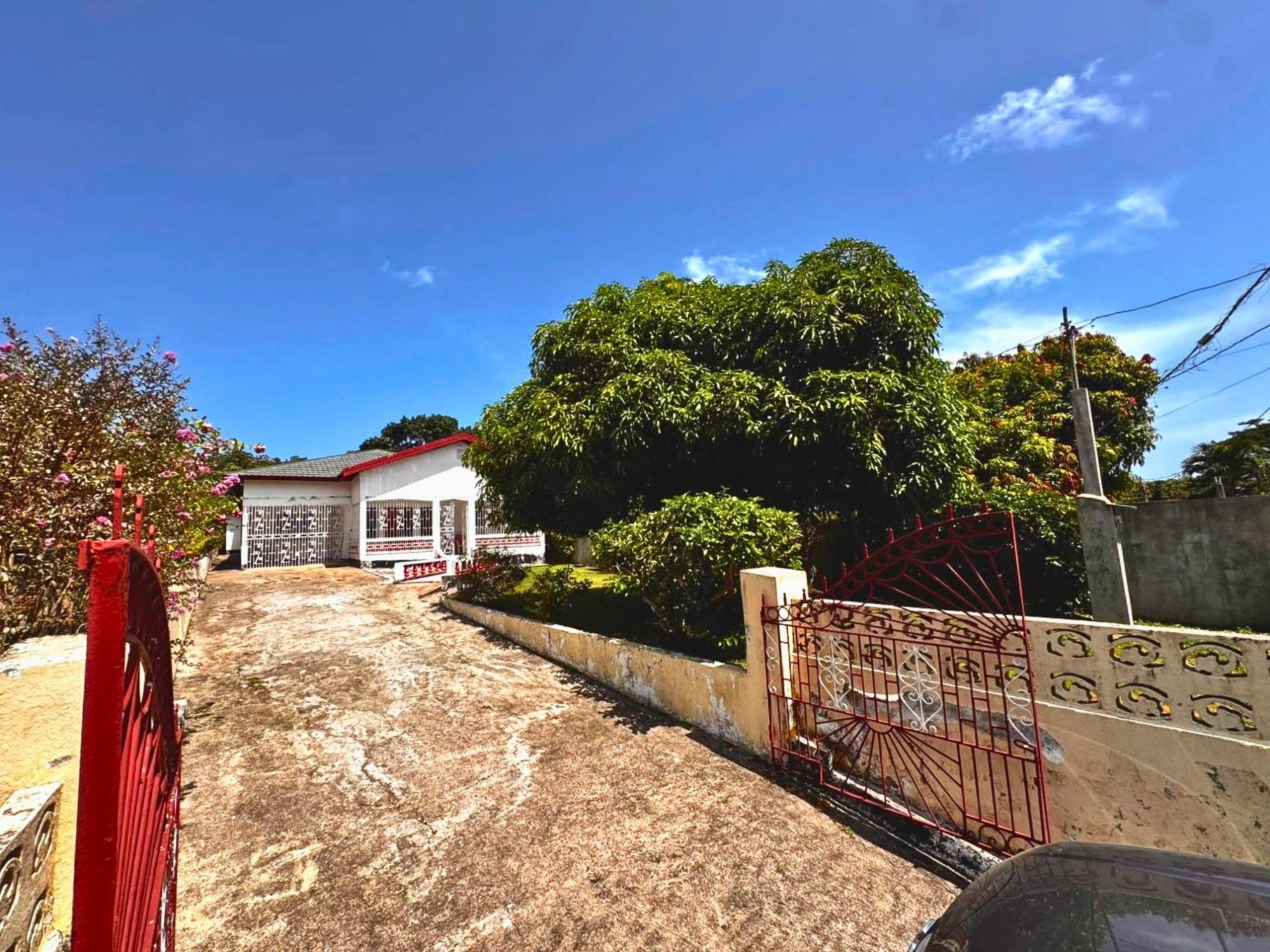 House For Sale: HART HILL, Hart Hill | $235,000