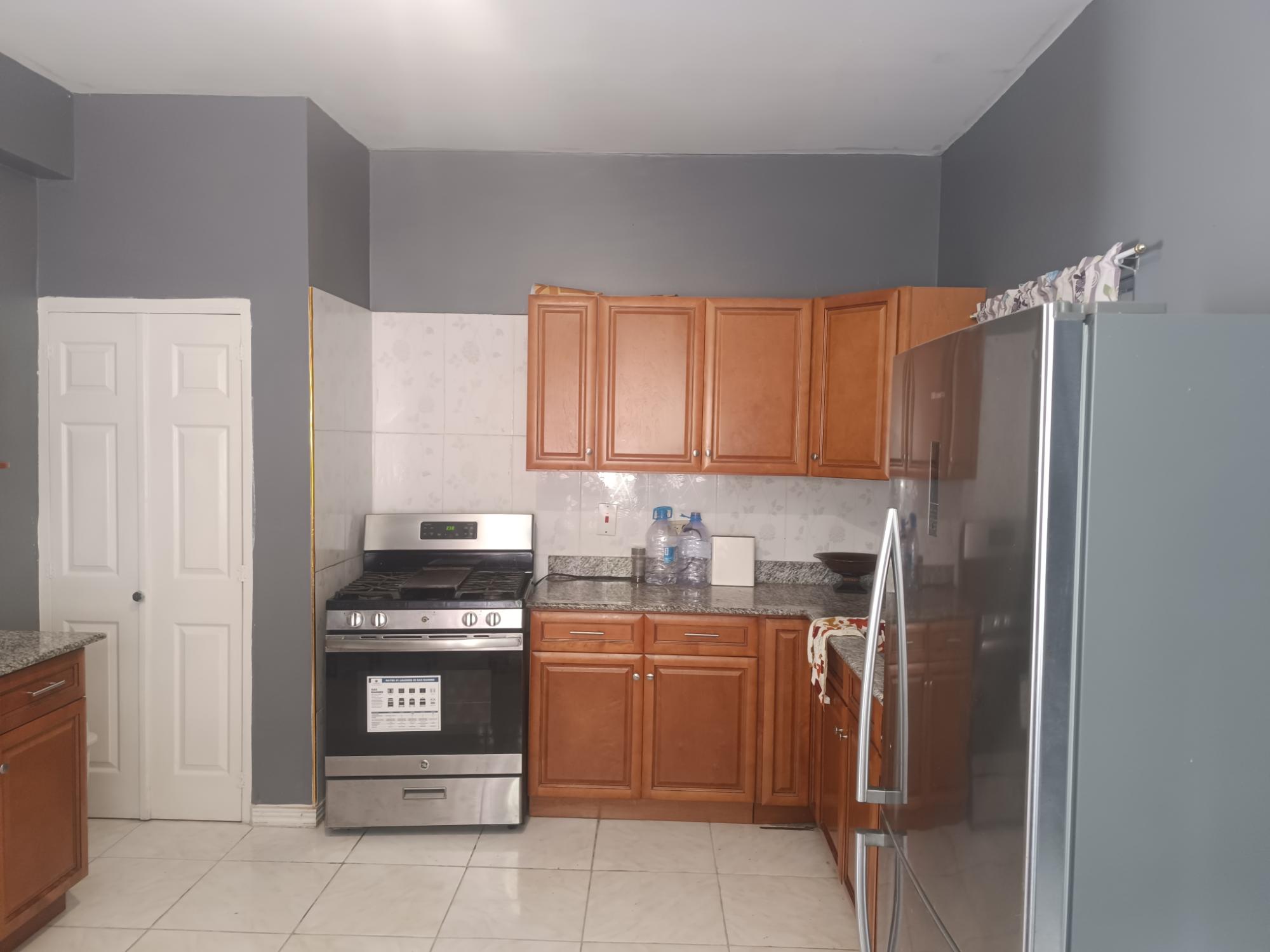 Townhouse For Rent: CALABASH ST, VISTAS OF SA, Belle Air | $1,200 photo 9
