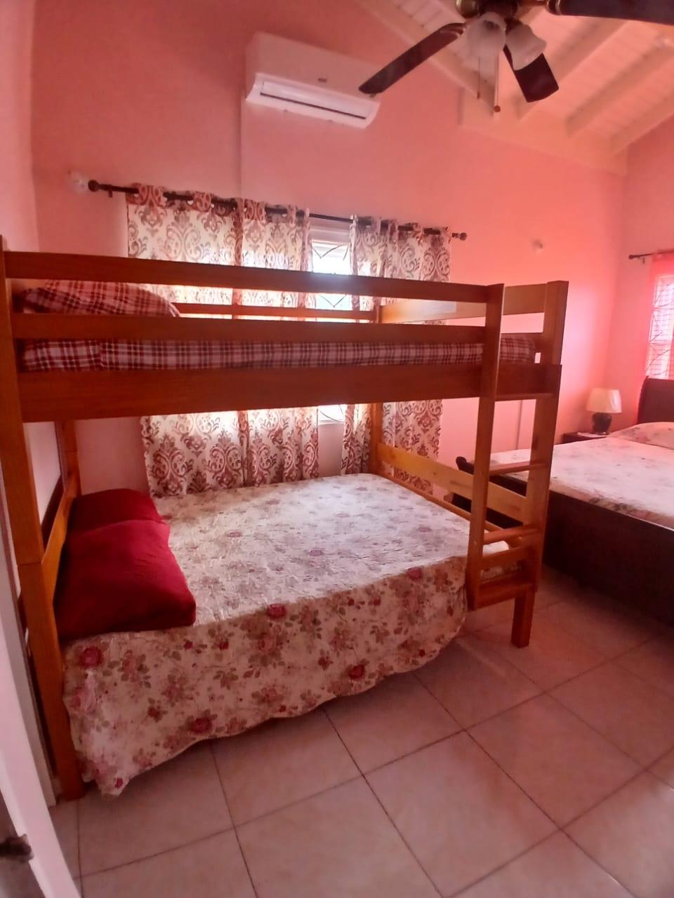 Townhouse For Rent: CALABASH ST, VISTAS OF SA, Belle Air | $1,200 photo 19
