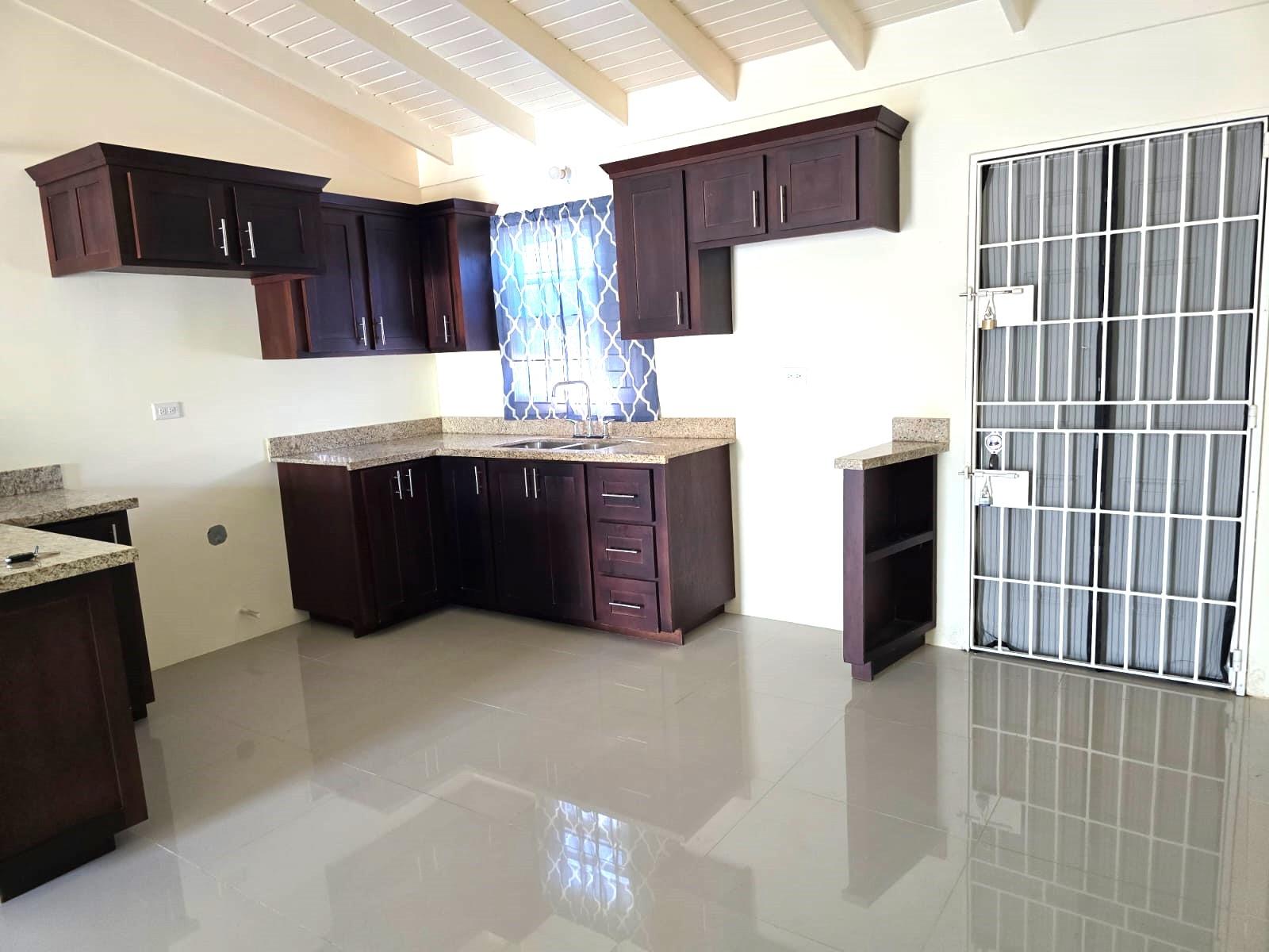 House For Rent: STONEBROOK MANOR, Falmouth | $1,000 photo 4