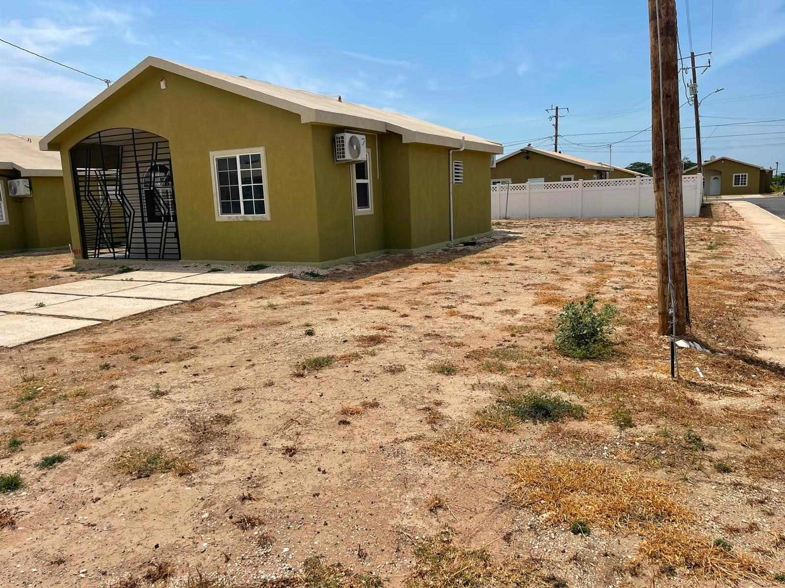 House For Rent: PAPRIKA DRIVE, PHOENIX PA, Phoenix Park | $125,000 photo 2