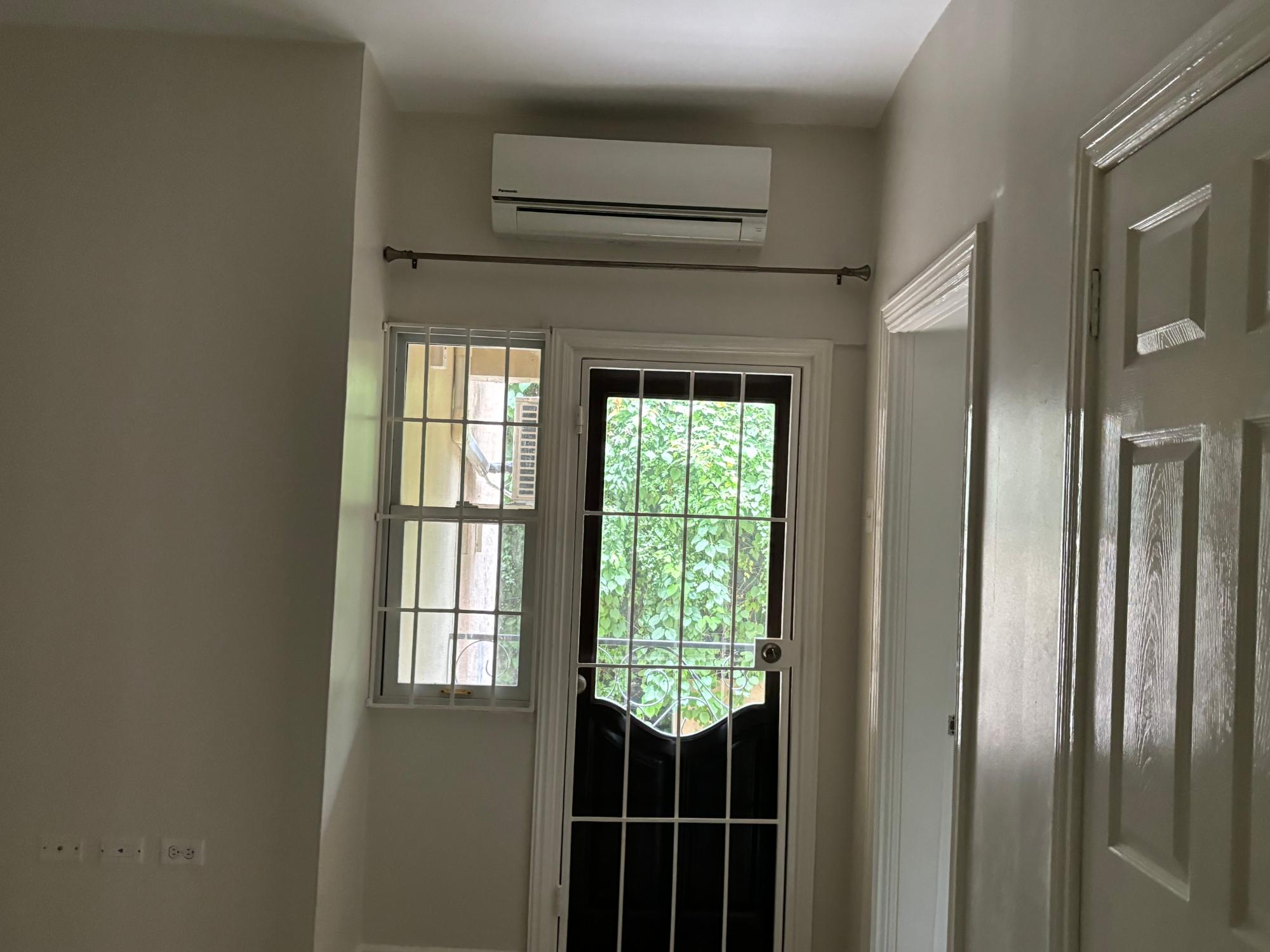 Apartment For Rent: ROCKHAMPTON DRIVE, Kingston 8 | $200,000 photo 4