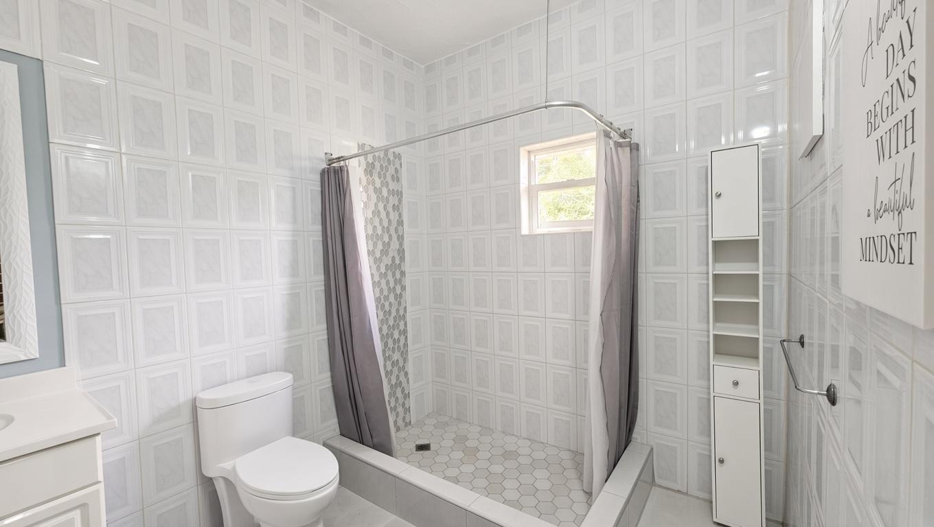 Apartment For Rent: LEAS FLAT, Kingston 19 | $165,000 photo 9