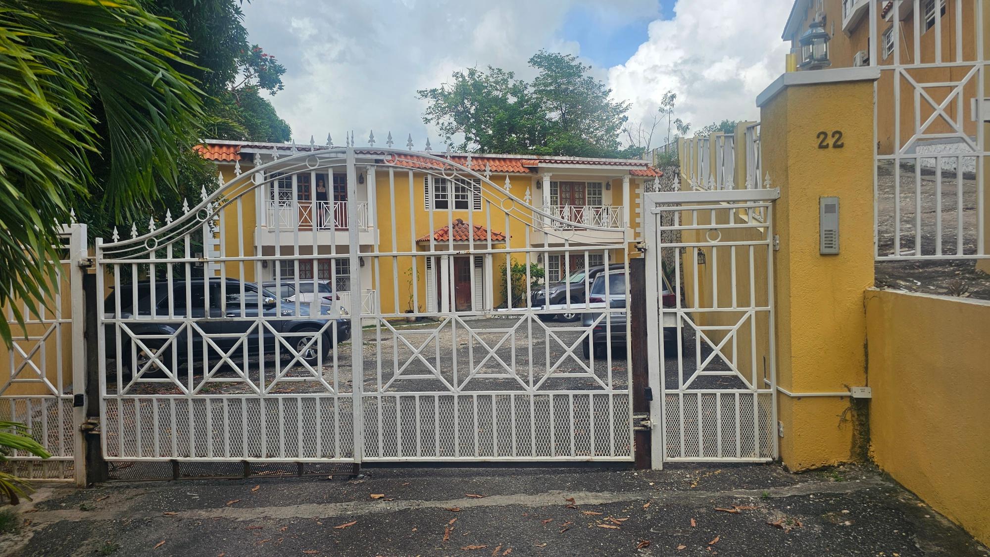 Apartment For Rent: LEAS FLAT, Kingston 19 | $165,000 photo 11