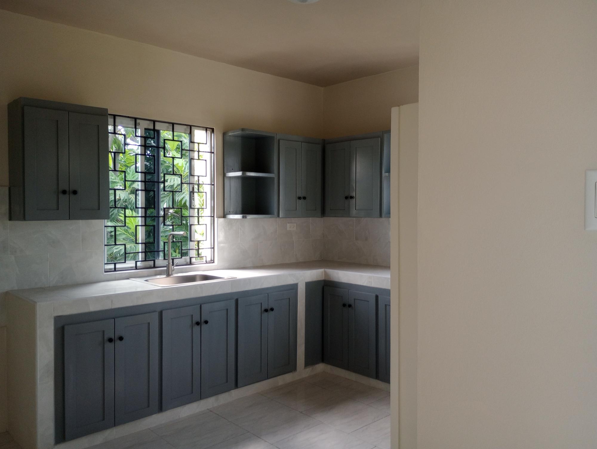 Apartment For Rent: ROSEWELL TERRACE, KGN, Kingston 8 | $95,000 photo 4