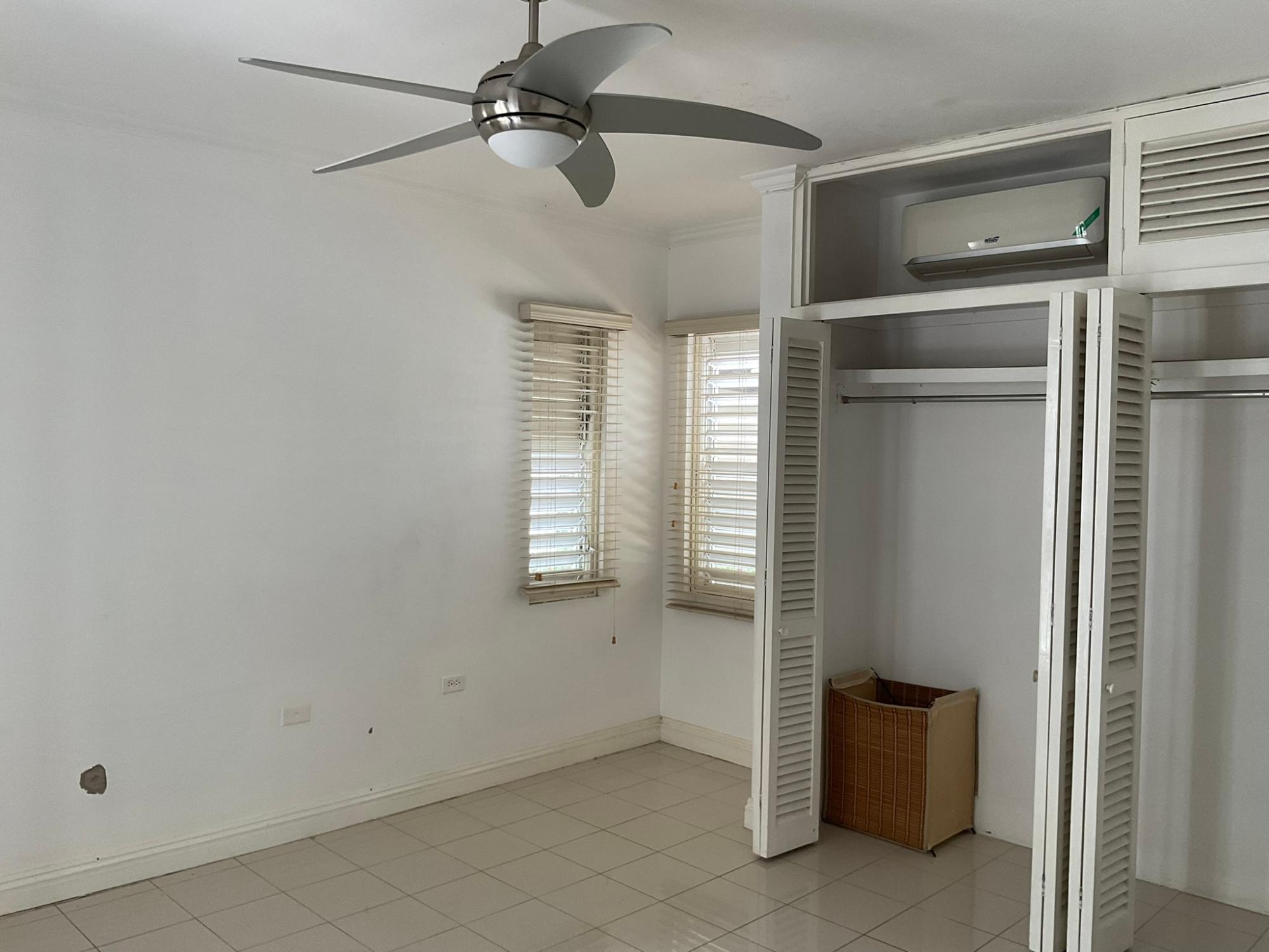 Apartment For Rent: RENFREW ROAD, Kingston 10 | $155,000 photo 9