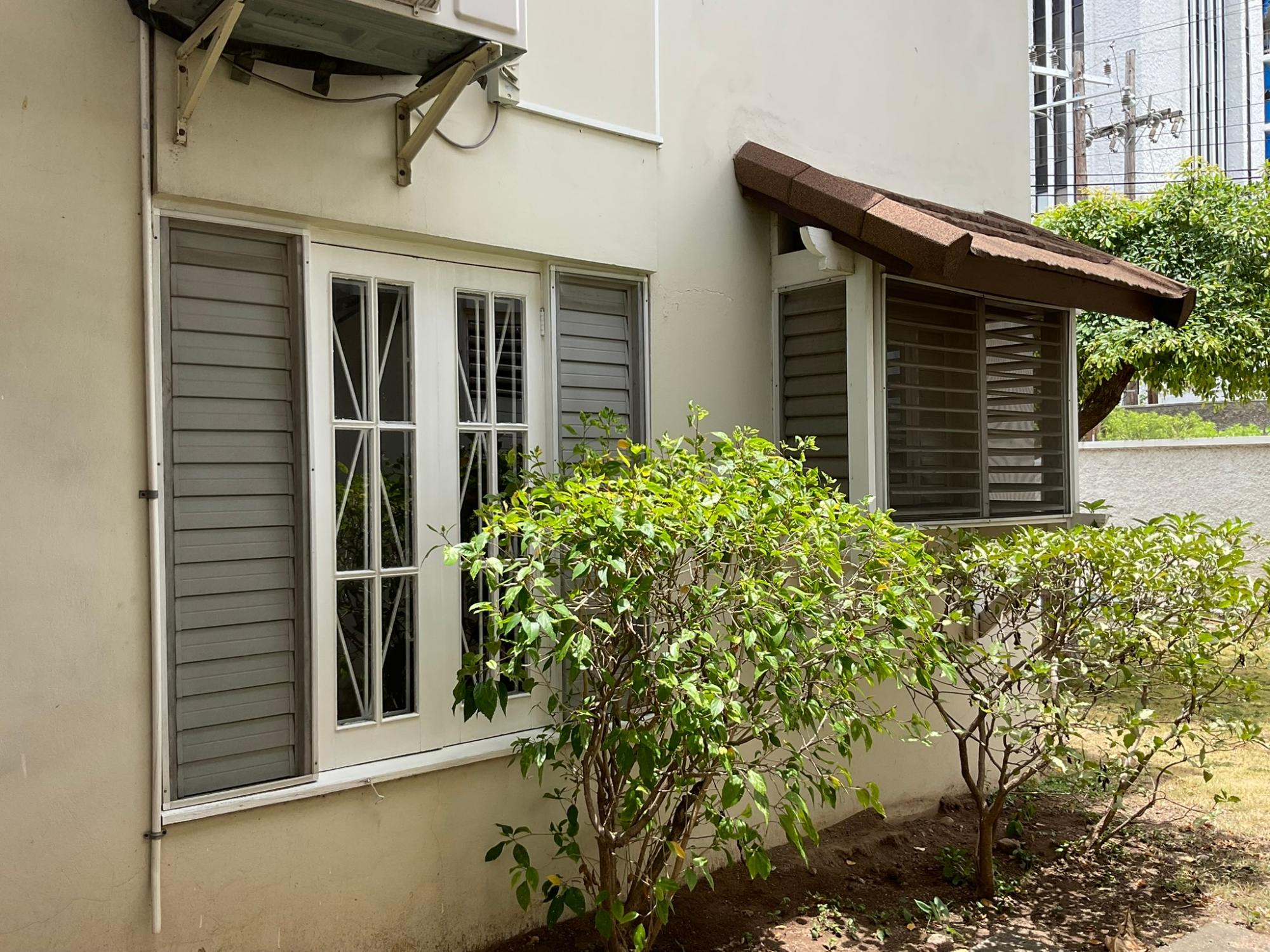 Apartment For Rent: RENFREW ROAD, Kingston 10 | $155,000 photo 14
