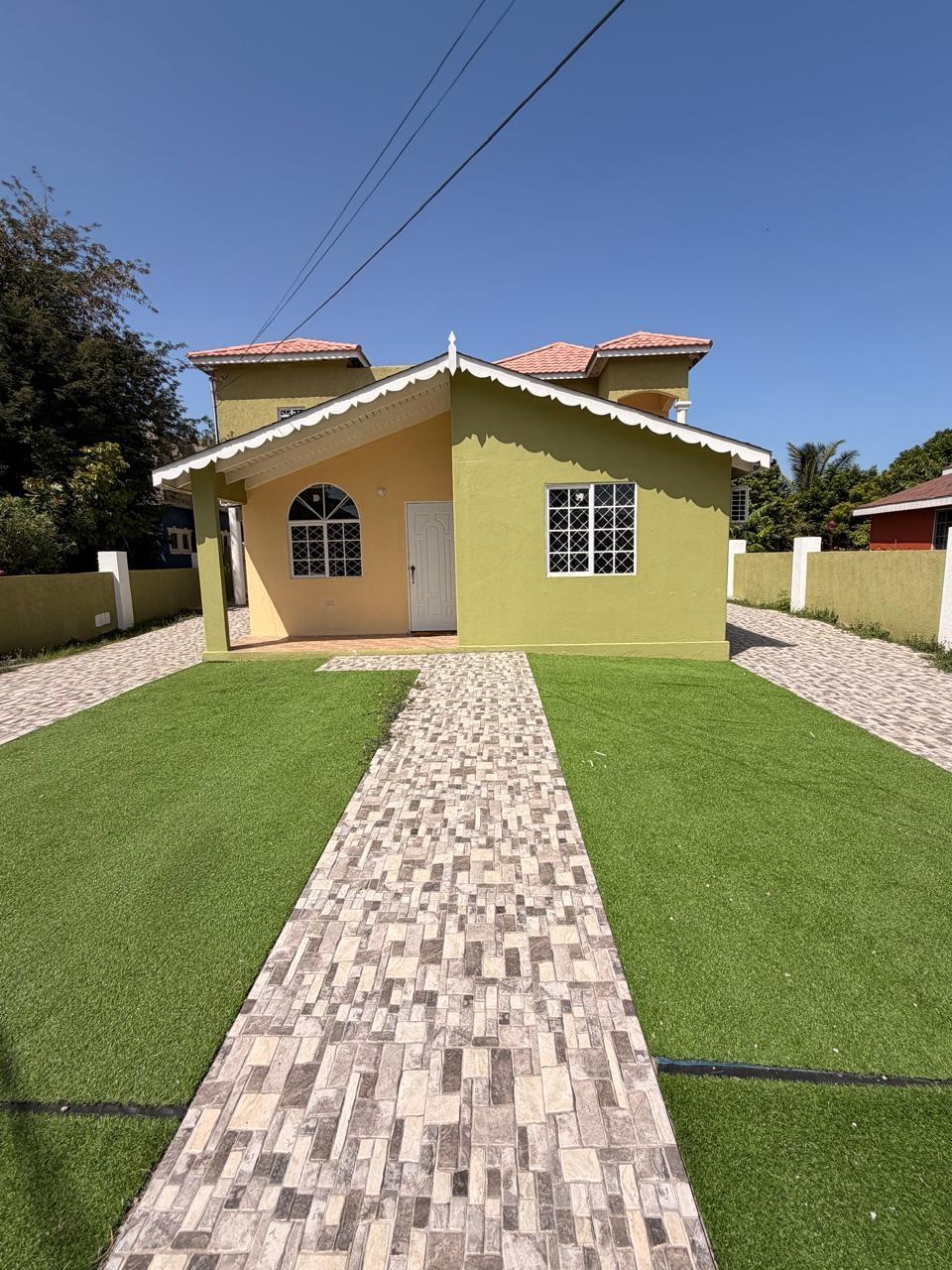 Apartment For Rent: ISLAND CIRCLE, New Harbour Village | $100,000