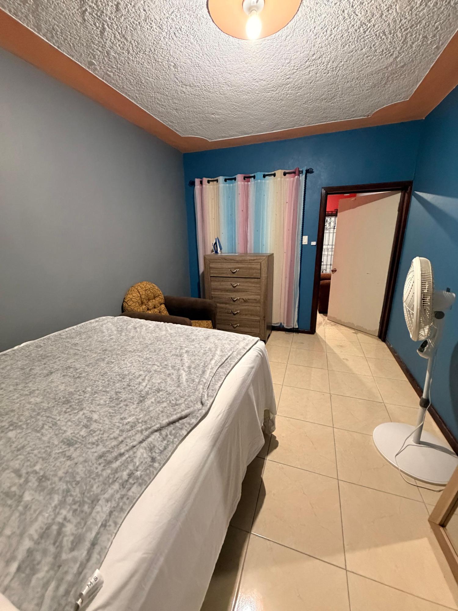 Apartment For Rent: ISLAND CIRCLE, New Harbour Village | $100,000 photo 5