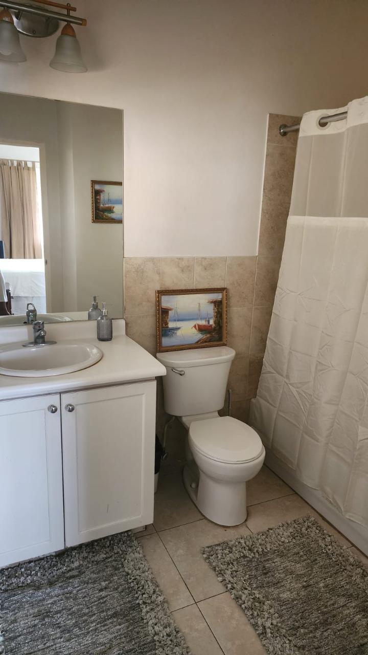 Apartment For Rent: WELLINGTON DRIVE, Kingston 6 | $1,100 photo 7