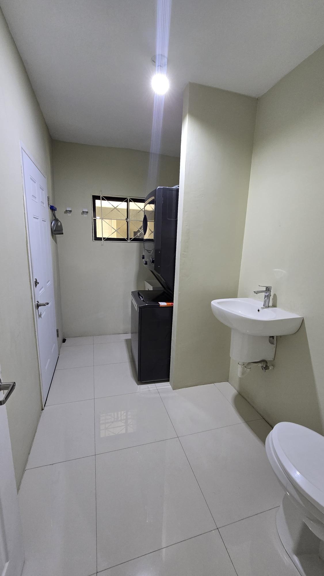 Apartment For Rent: PATTERSON AVENUE, IRONSHO, Ironshore | $2,200 photo 11