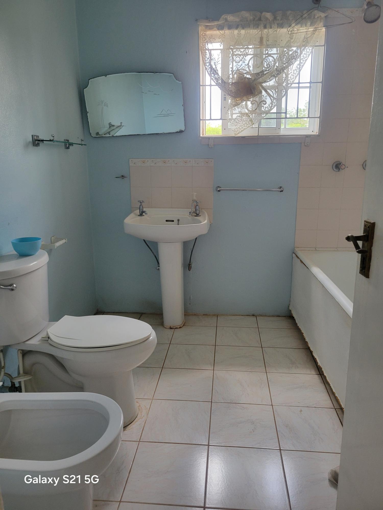 House For Sale: BATTERSEA ROAD, INGLESIDE, Mandeville | $90,000,000 photo 6
