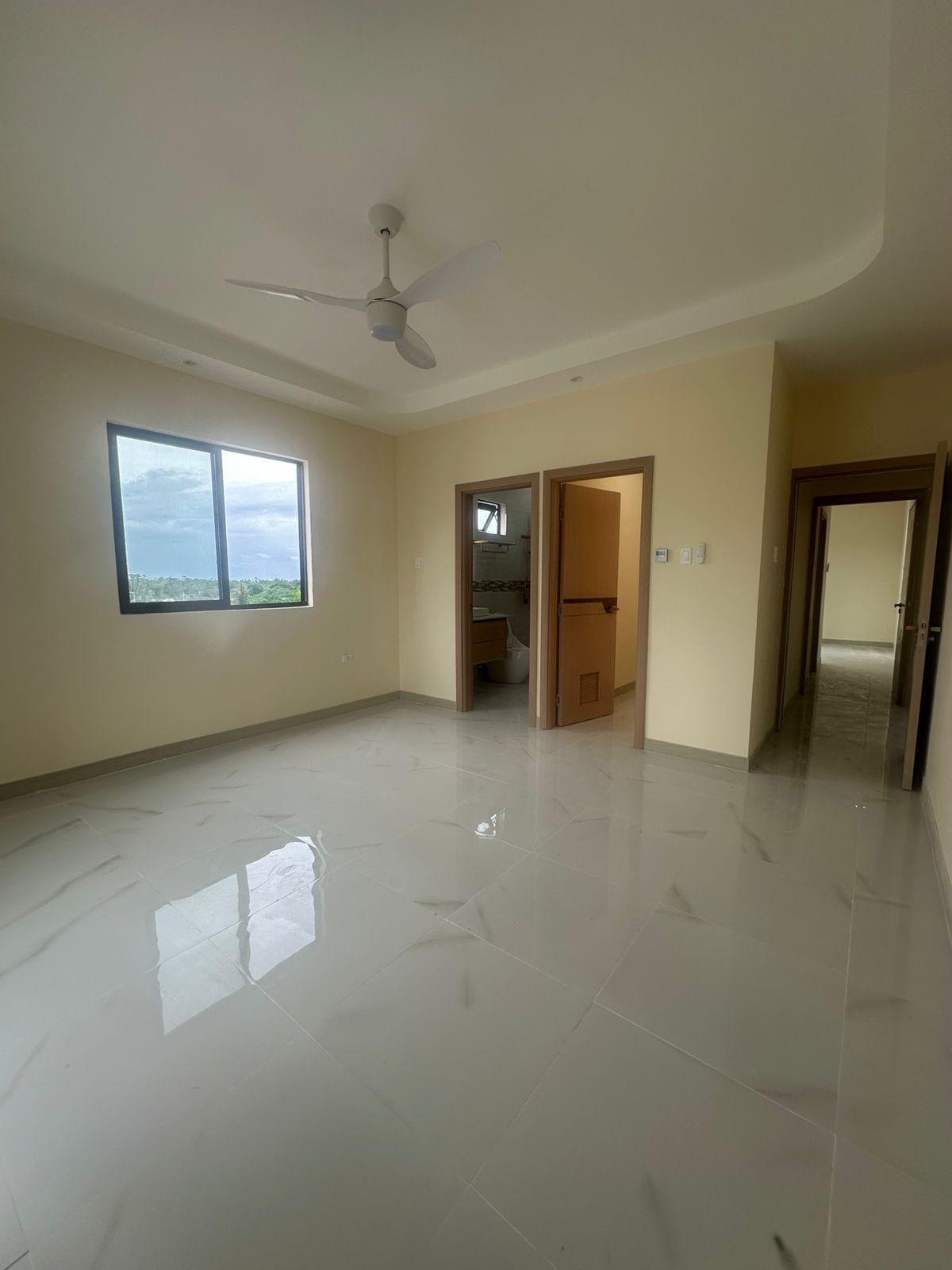 Apartment For Sale: SAPPHIRE, Richmond | $265,000 photo 10