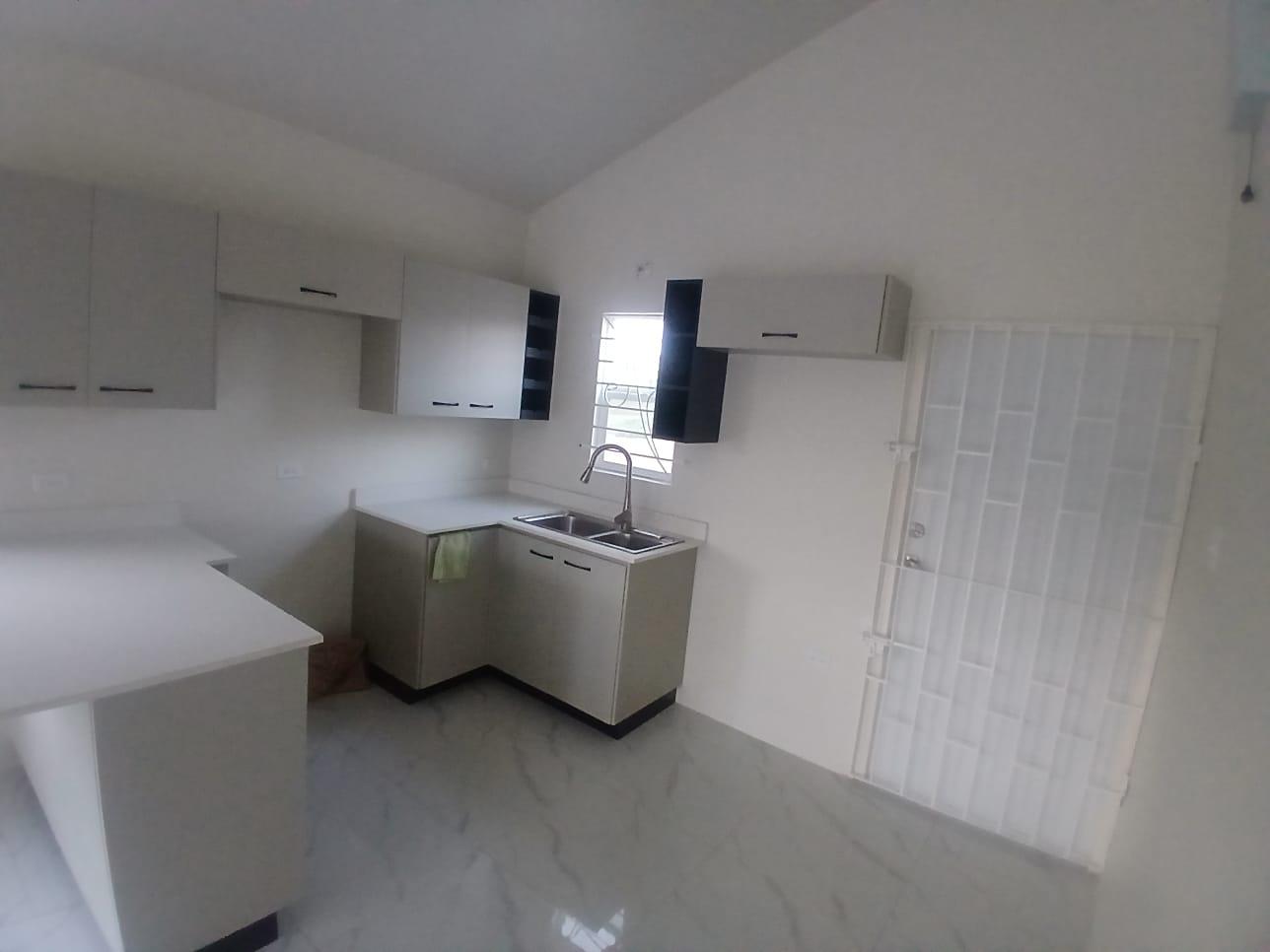 House For Rent: PHOENIX PARK VILLAGE II, Phoenix Park | $120,000 photo 4