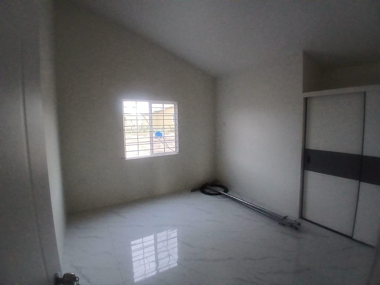 House For Rent: PHOENIX PARK VILLAGE II, Phoenix Park | $120,000 photo 9