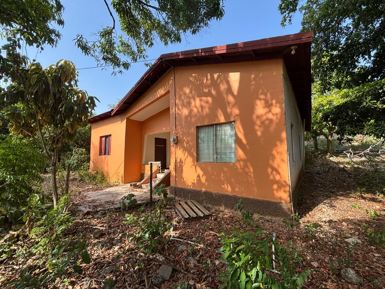 House For Sale: COATES PEN, MAY PEN, CLAR, May Pen | $17,500,000 photo 4