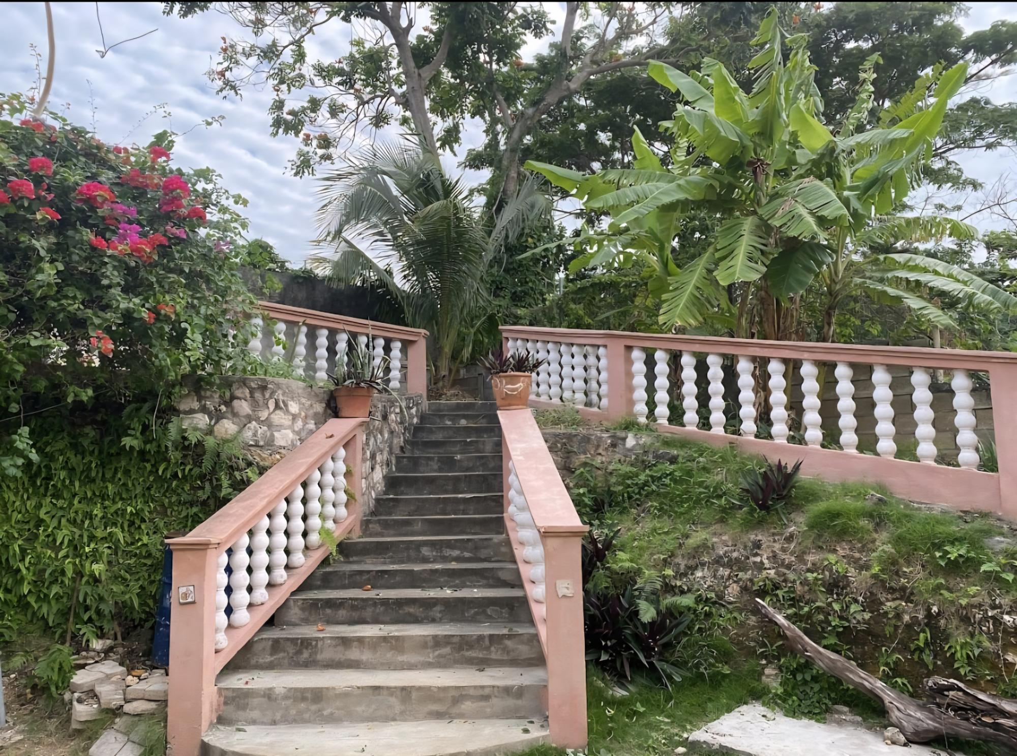 Apartment For Rent: HAMILTON DRIVE, Montego Bay | $95,000 photo 4