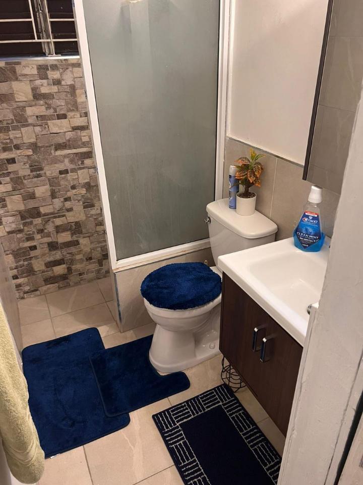 Apartment For Rent: OXFORD ROAD, KINGSTON | $115,000 photo 4