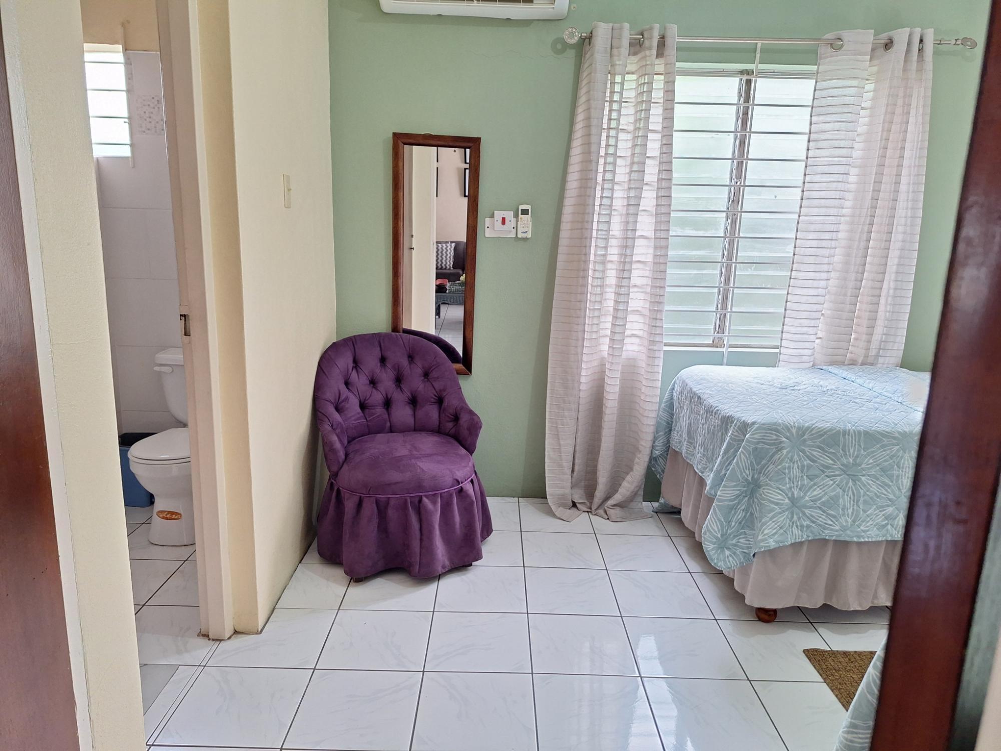 Apartment For Rent: CHELSEA AVENUE, Kingston 5 | $155,000 photo 7