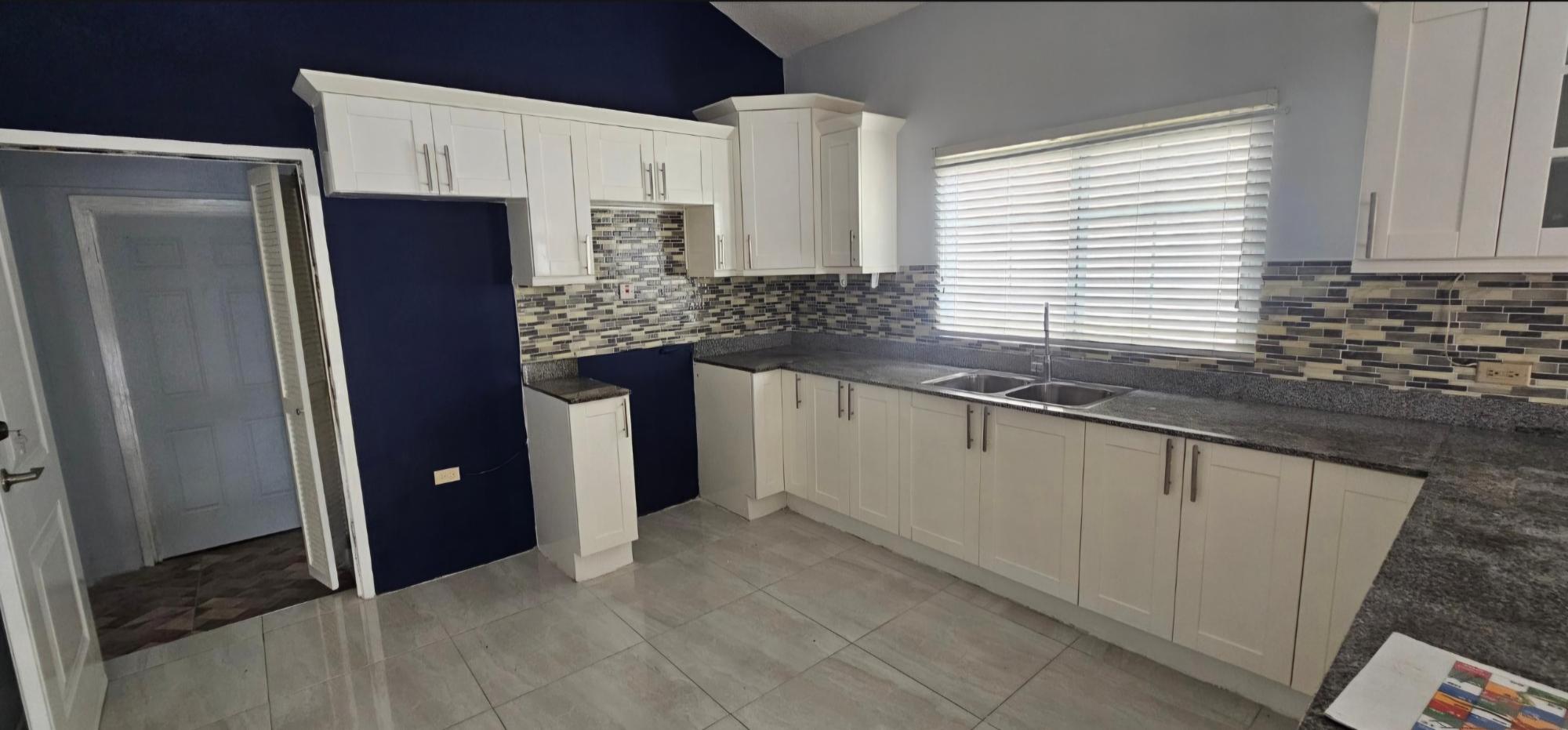 House For Rent: MICHELLE WIE WAY, BLOCK B, Caymanas Estates | $165,000 photo 13