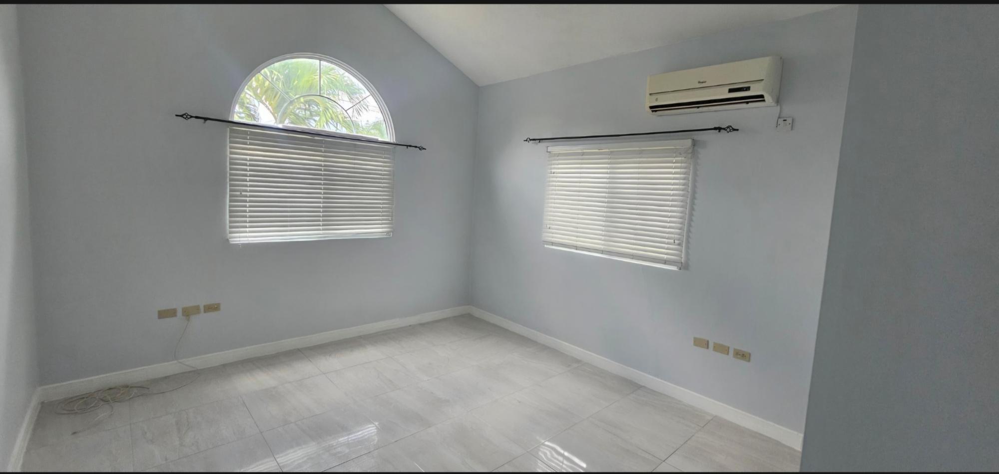 House For Rent: MICHELLE WIE WAY, BLOCK B, Caymanas Estates | $165,000 photo 17