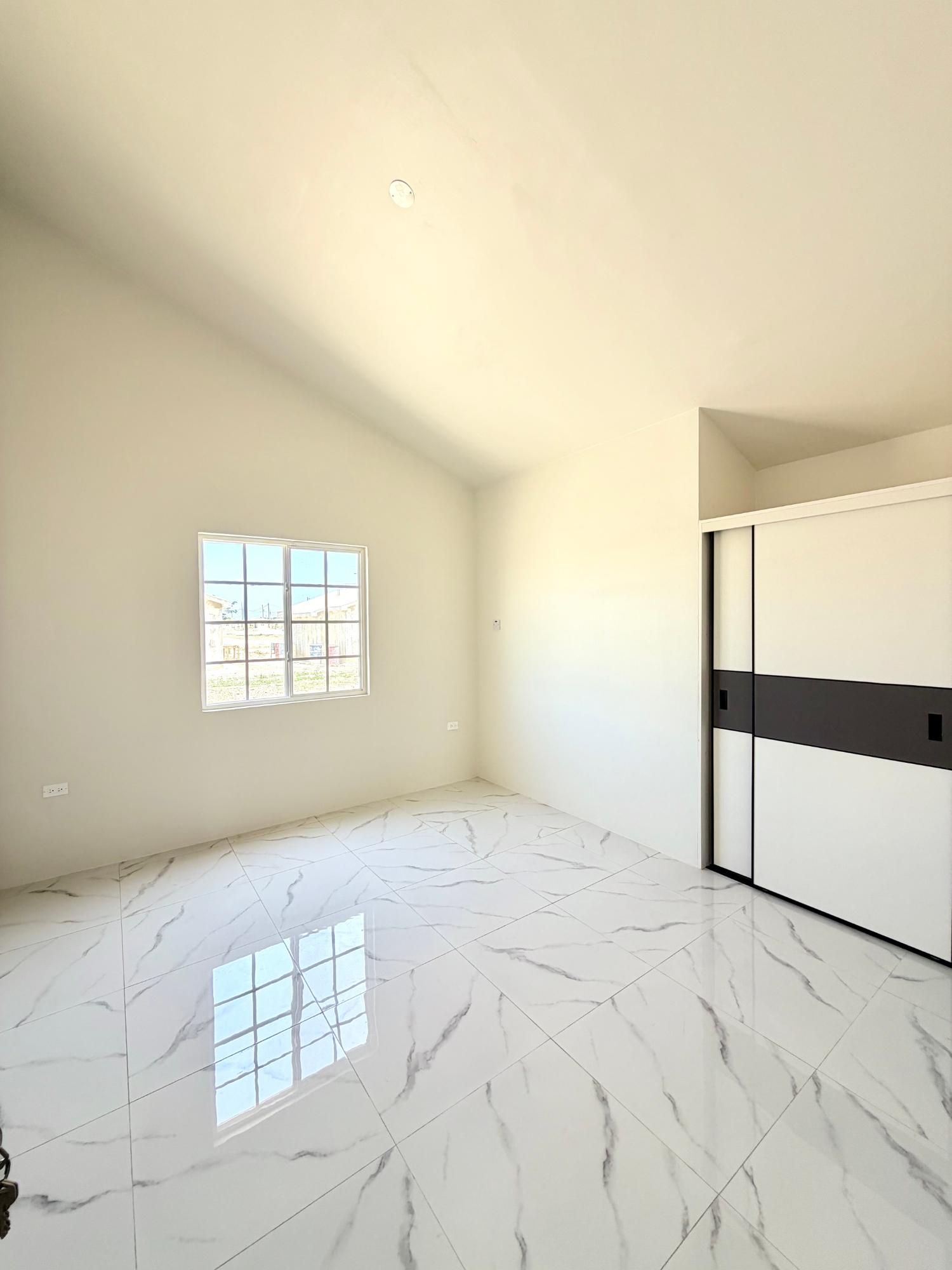House For Rent: PHOENIX PARK VILLAGE 2 PH, Dunbeholding | $150,000 photo 5
