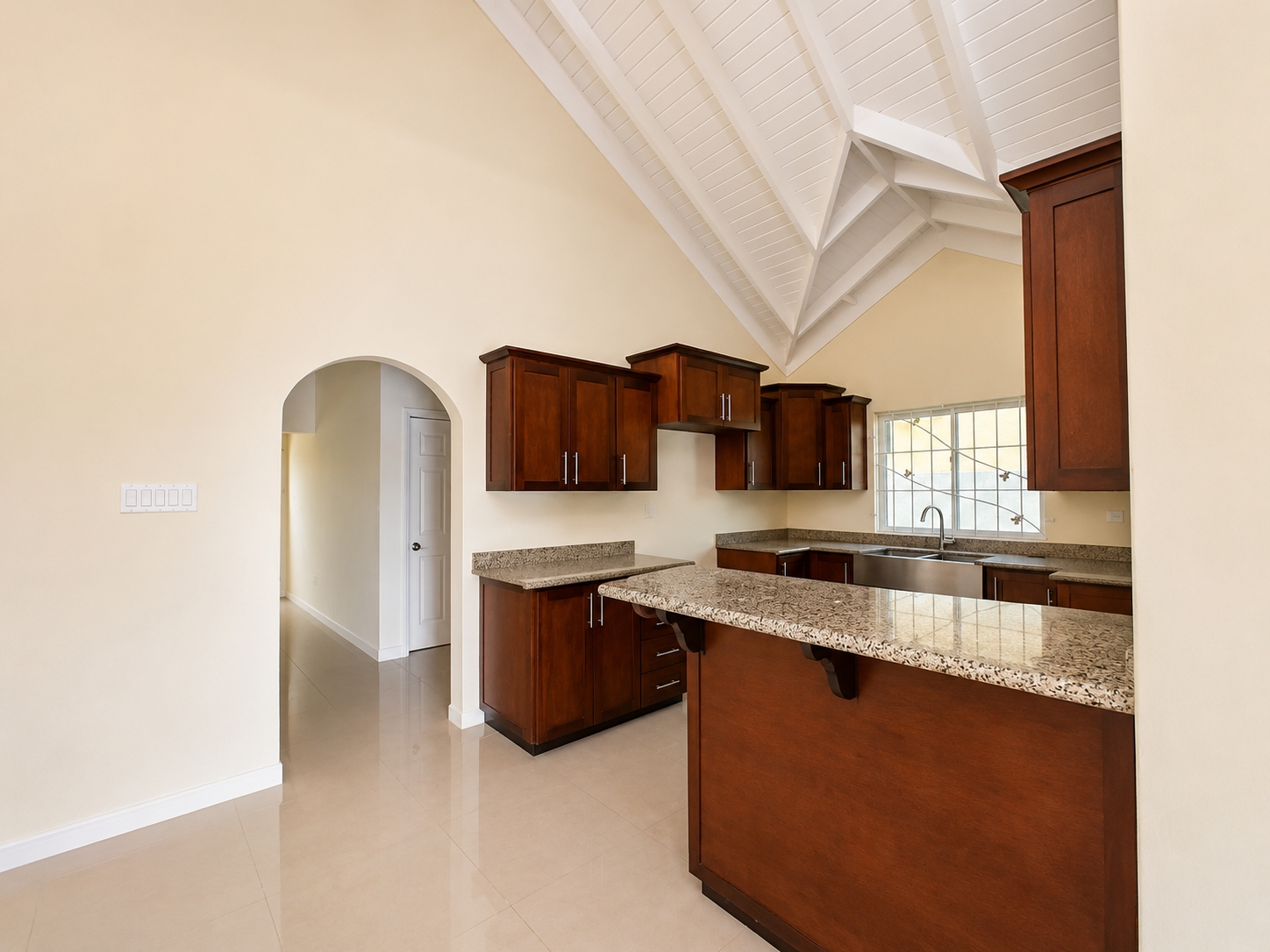 House For Rent: GREAT POND ESTATE, Great Pond Estate | $1,150 photo 3