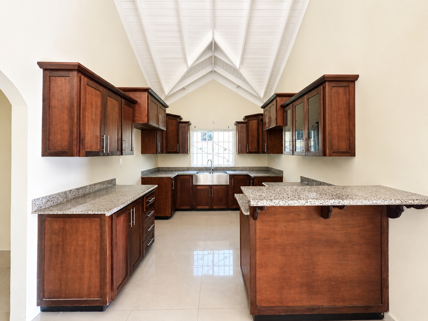 House For Rent: GREAT POND ESTATE, Great Pond Estate | $1,150 photo 4
