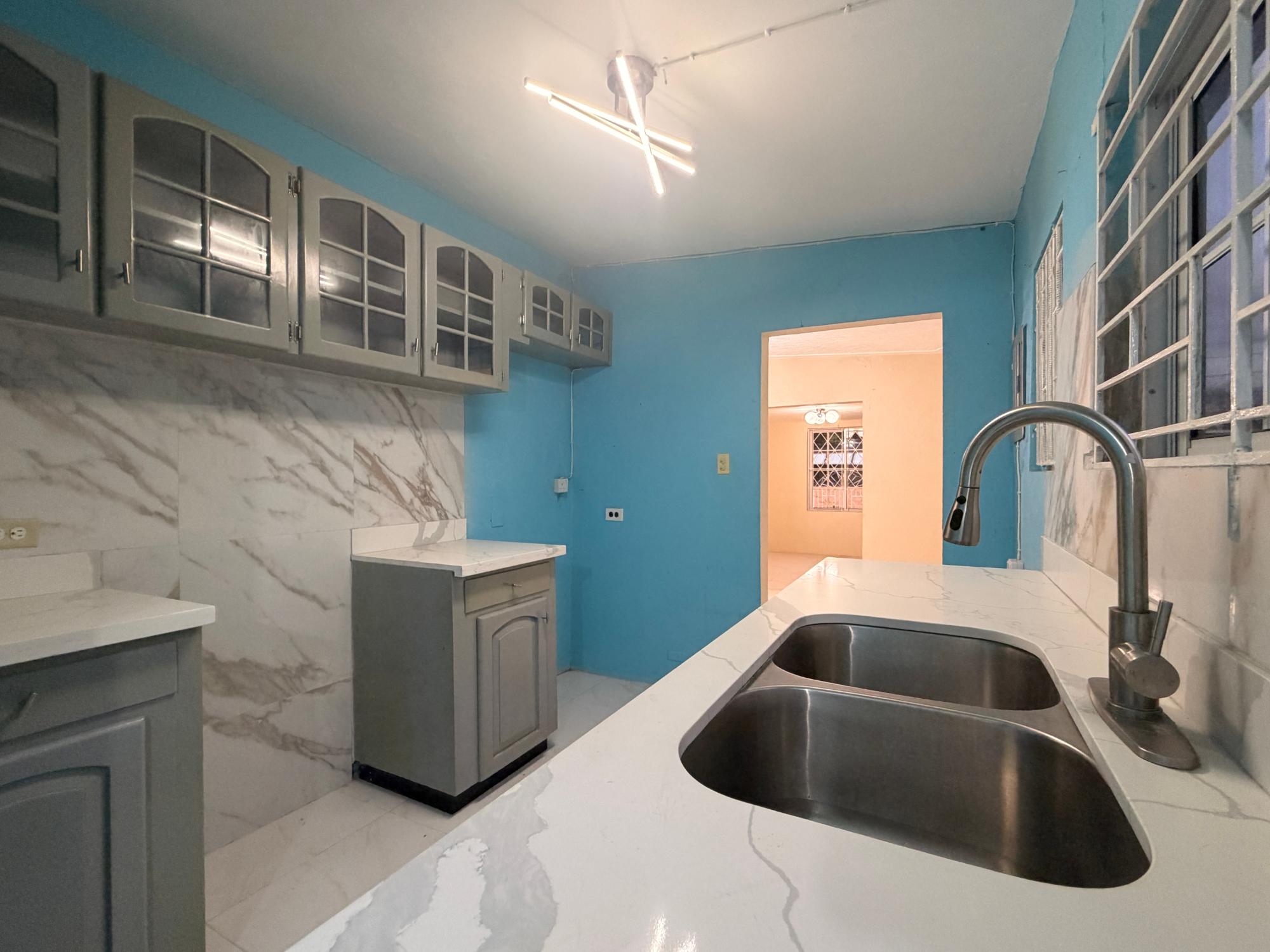 House For Rent: LINSCOTT AVENUE, Kingston 19 | $230,000 photo 7