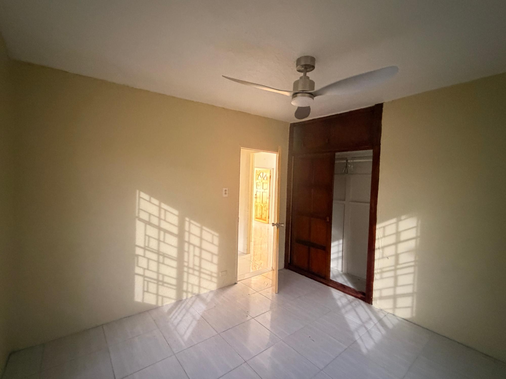 House For Rent: LINSCOTT AVENUE, Kingston 19 | $230,000 photo 10