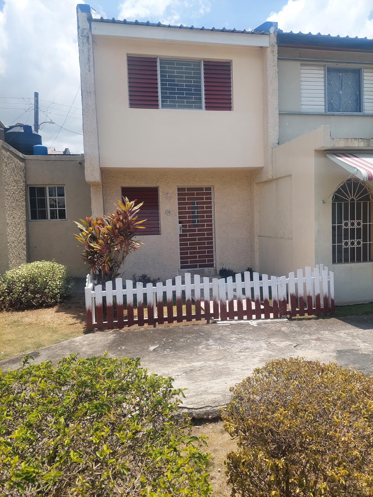 Townhouse For Rent: CALABAR MEWS, Kingston 20 | $180,000