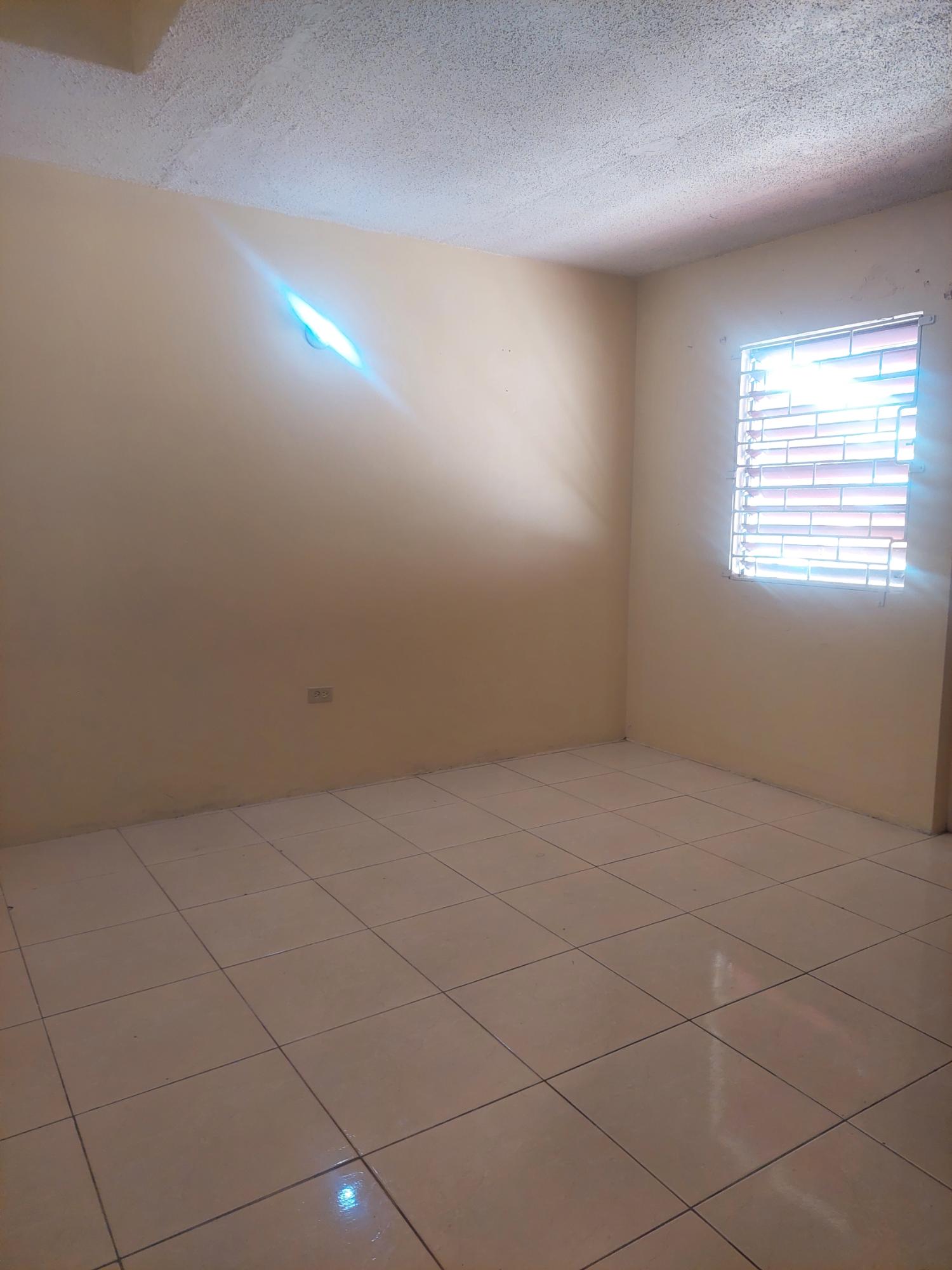 Townhouse For Rent: CALABAR MEWS, Kingston 20 | $180,000 photo 7