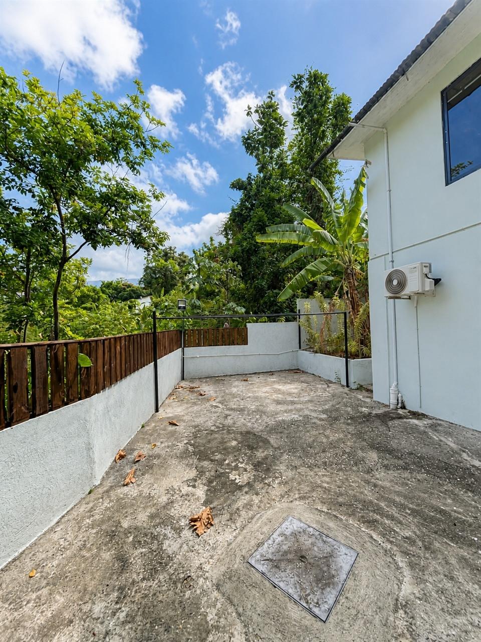 Apartment For Rent: NORBROOK DRIVE, Kingston 8 | $160,000 photo 4