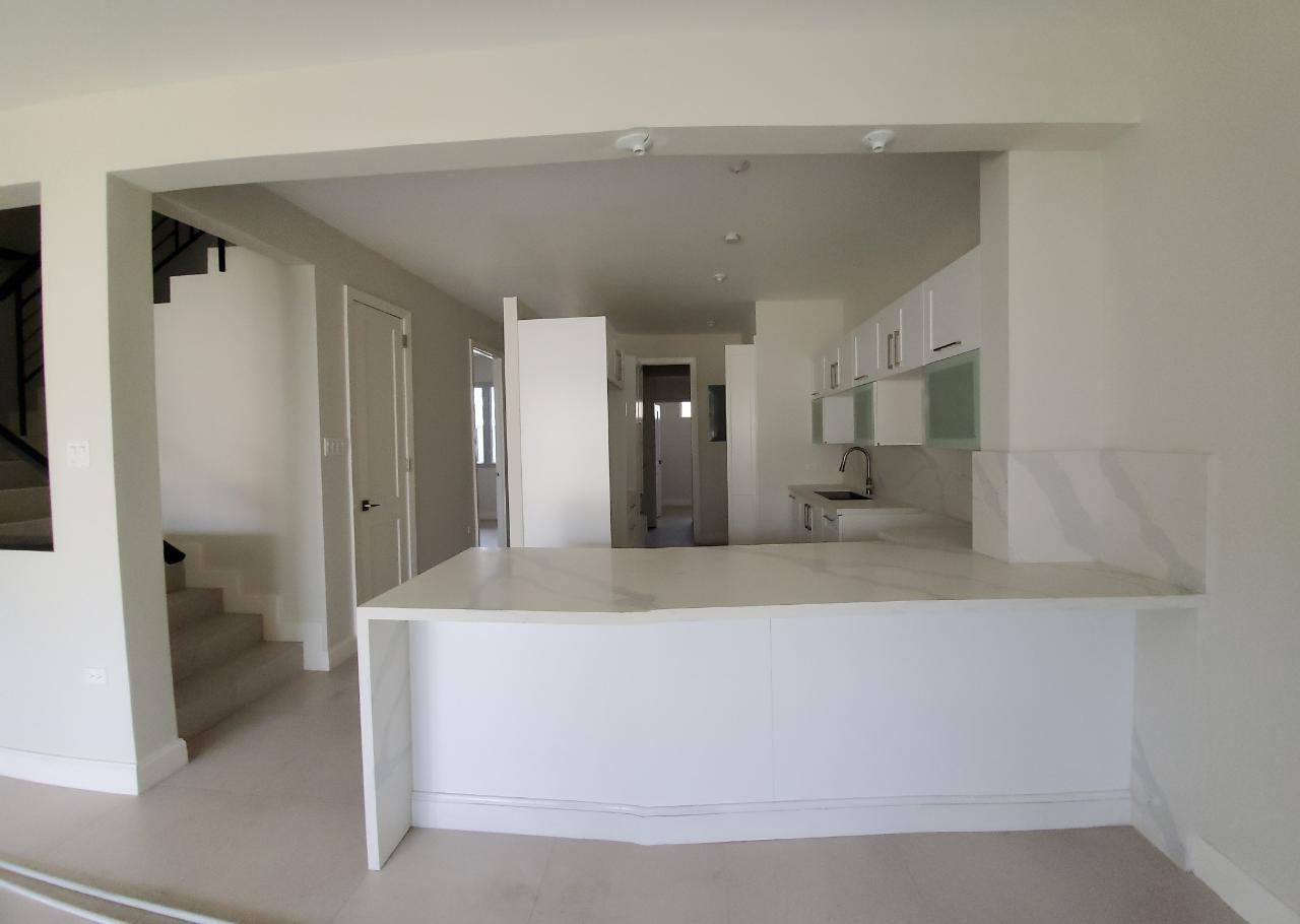 Townhouse For Rent: SEYMOUR AVENUE, Kingston 6 | $3,500 photo 9