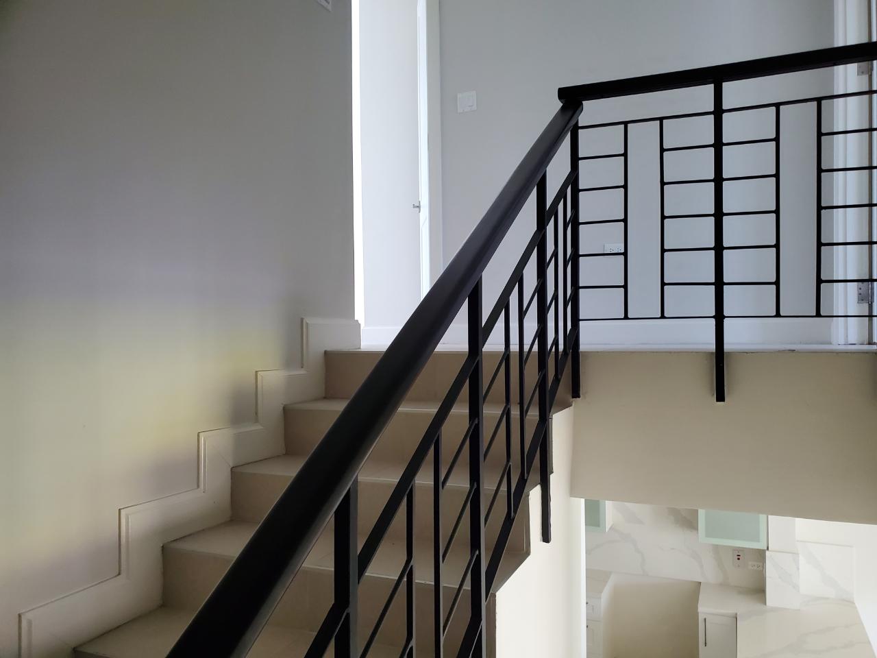 Townhouse For Rent: SEYMOUR AVENUE, Kingston 6 | $3,500 photo 10