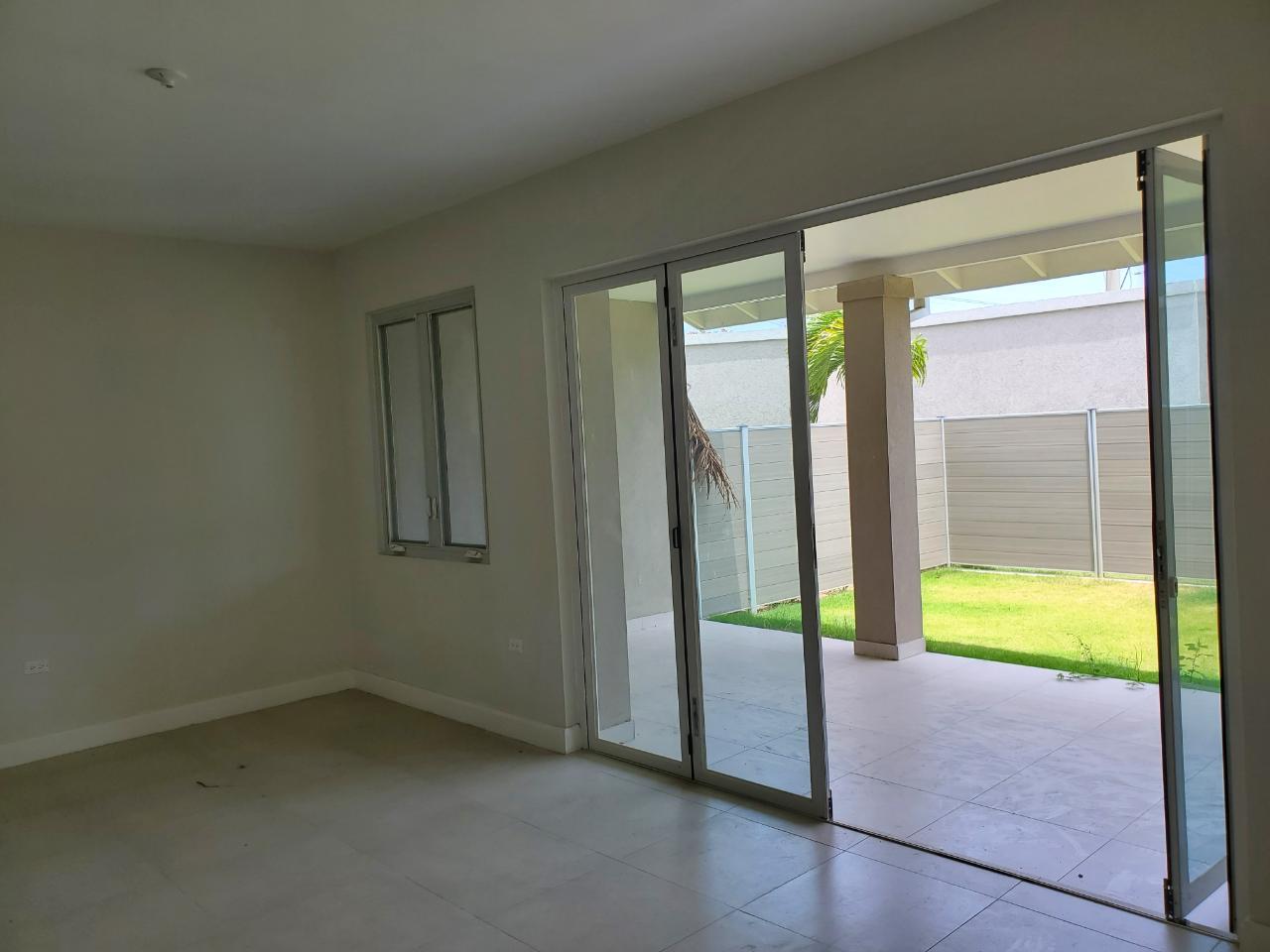 Townhouse For Rent: SEYMOUR AVENUE, Kingston 6 | $3,500 photo 12
