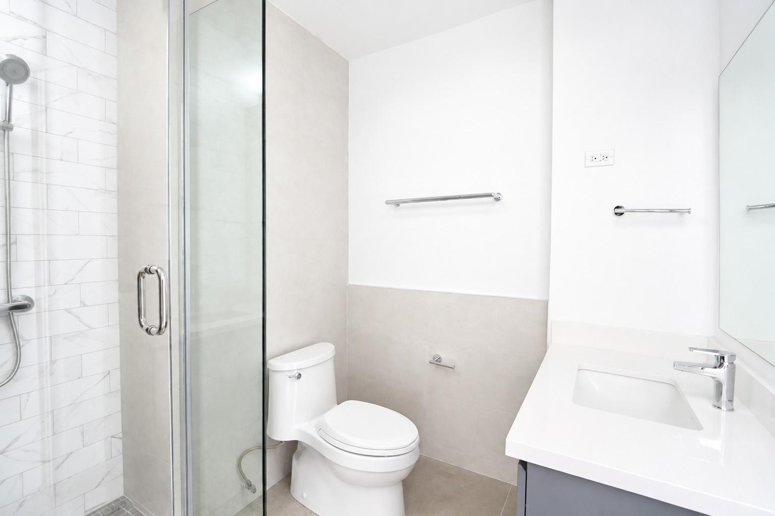 Apartment For Sale: SOL HARBOUR, Shaw Park | $308,000 photo 8