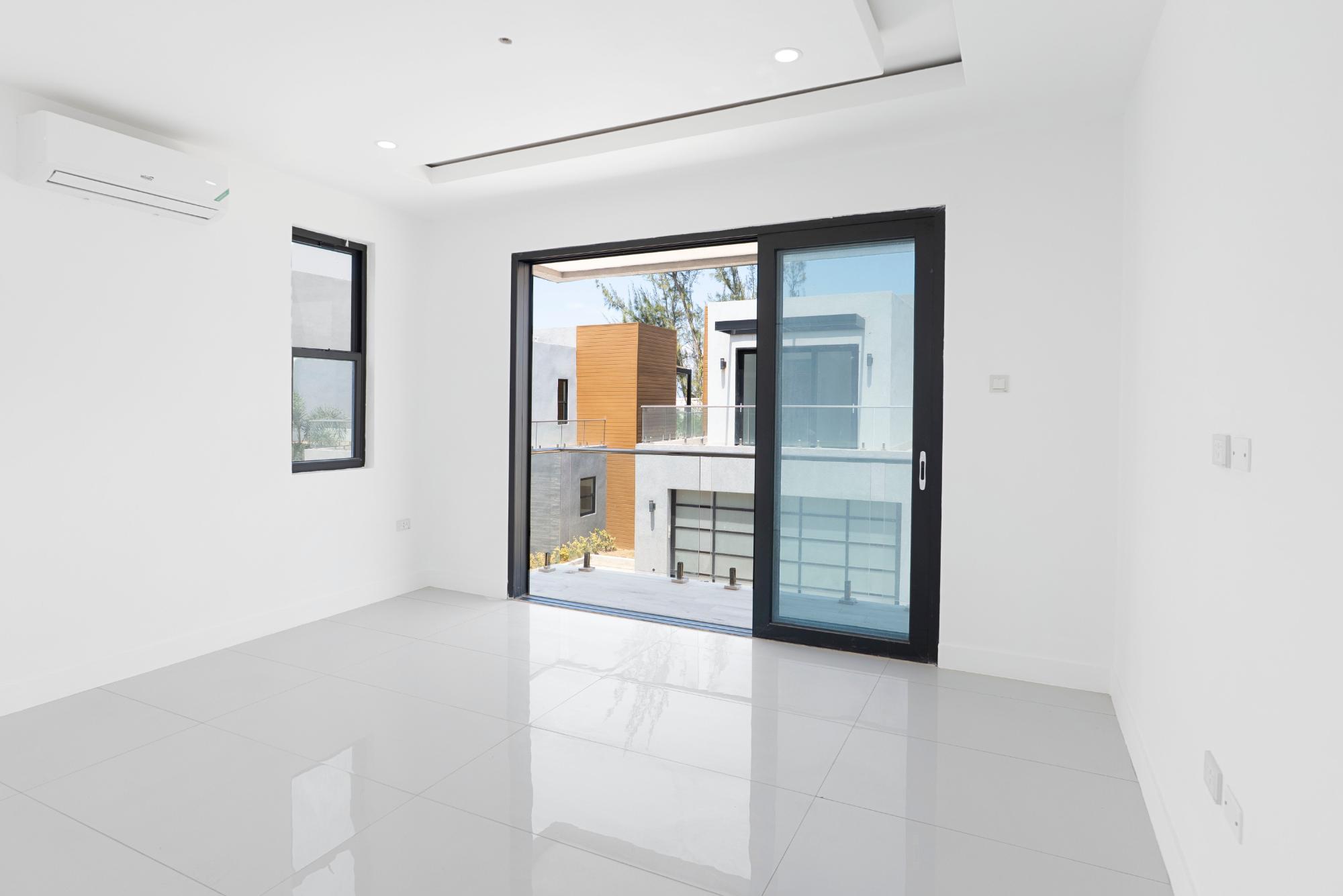 Apartment For Sale: QUEEN@~apos;S CRESCENT DRIVE, Discovery Bay | $480,000 photo 6