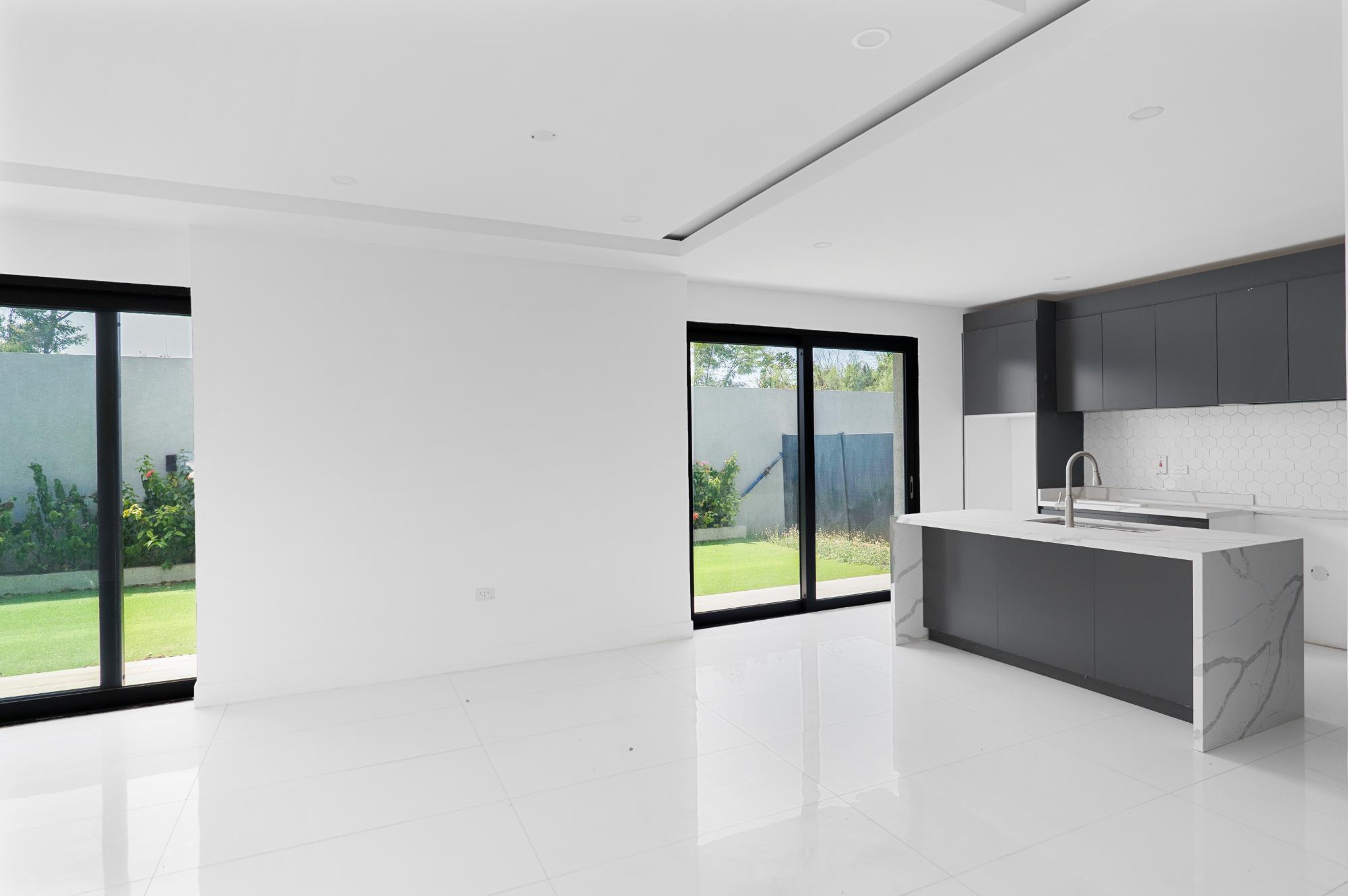 Apartment For Sale: QUEEN@~apos;S CRESCENT DRIVE, Discovery Bay | $480,000 photo 21