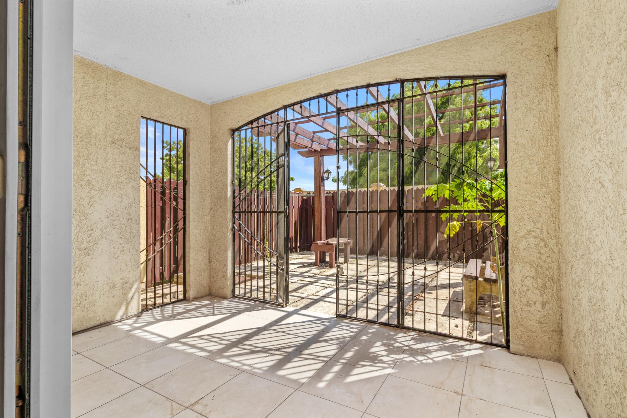 Townhouse For Sale: WESTON PARK WAY, PORTMORE, Greater Portmore | $32,500,000 photo 21