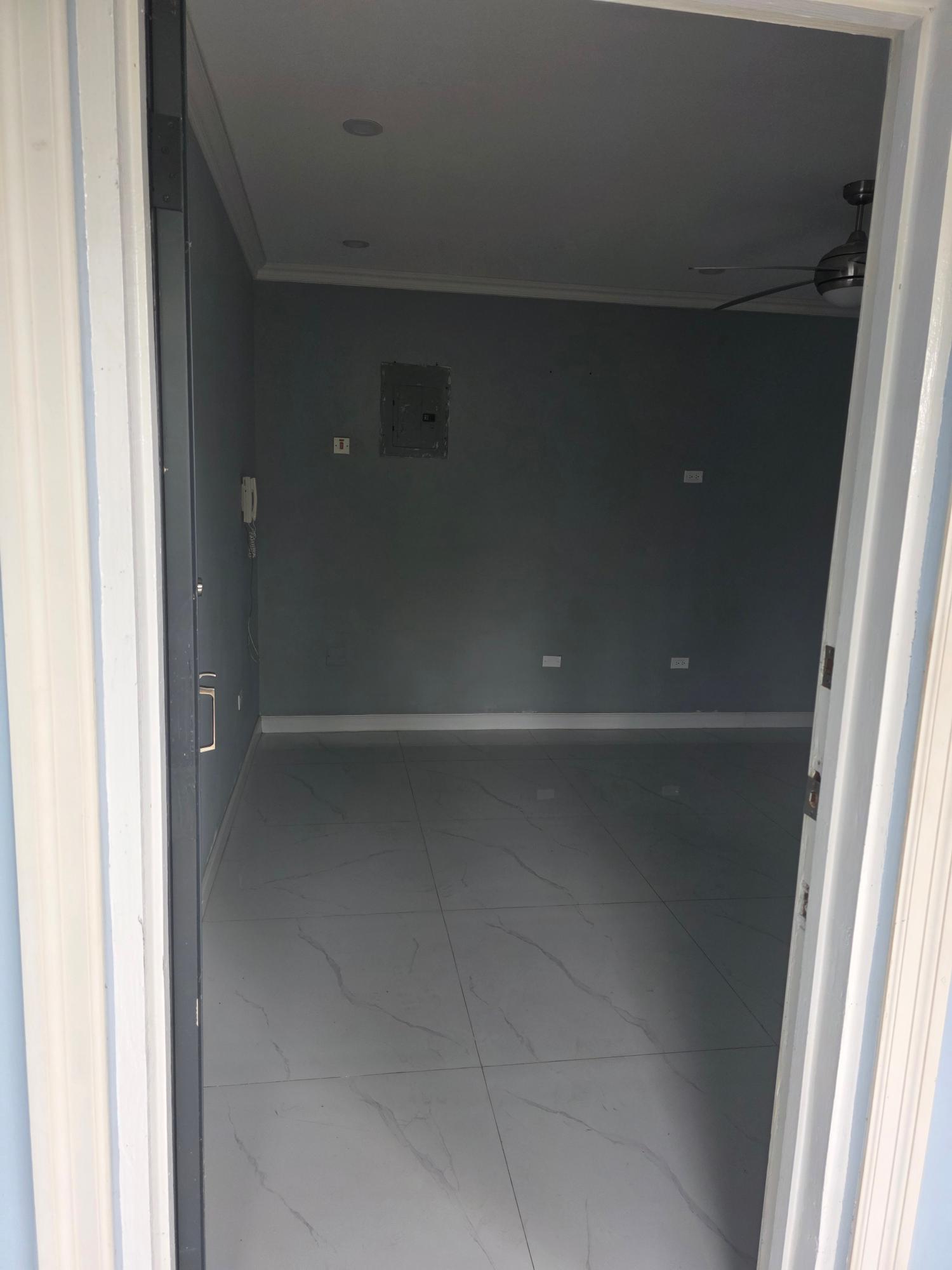 Apartment For Rent: GEORGE REID DISTRICT, Mandeville | $100,000 photo 4