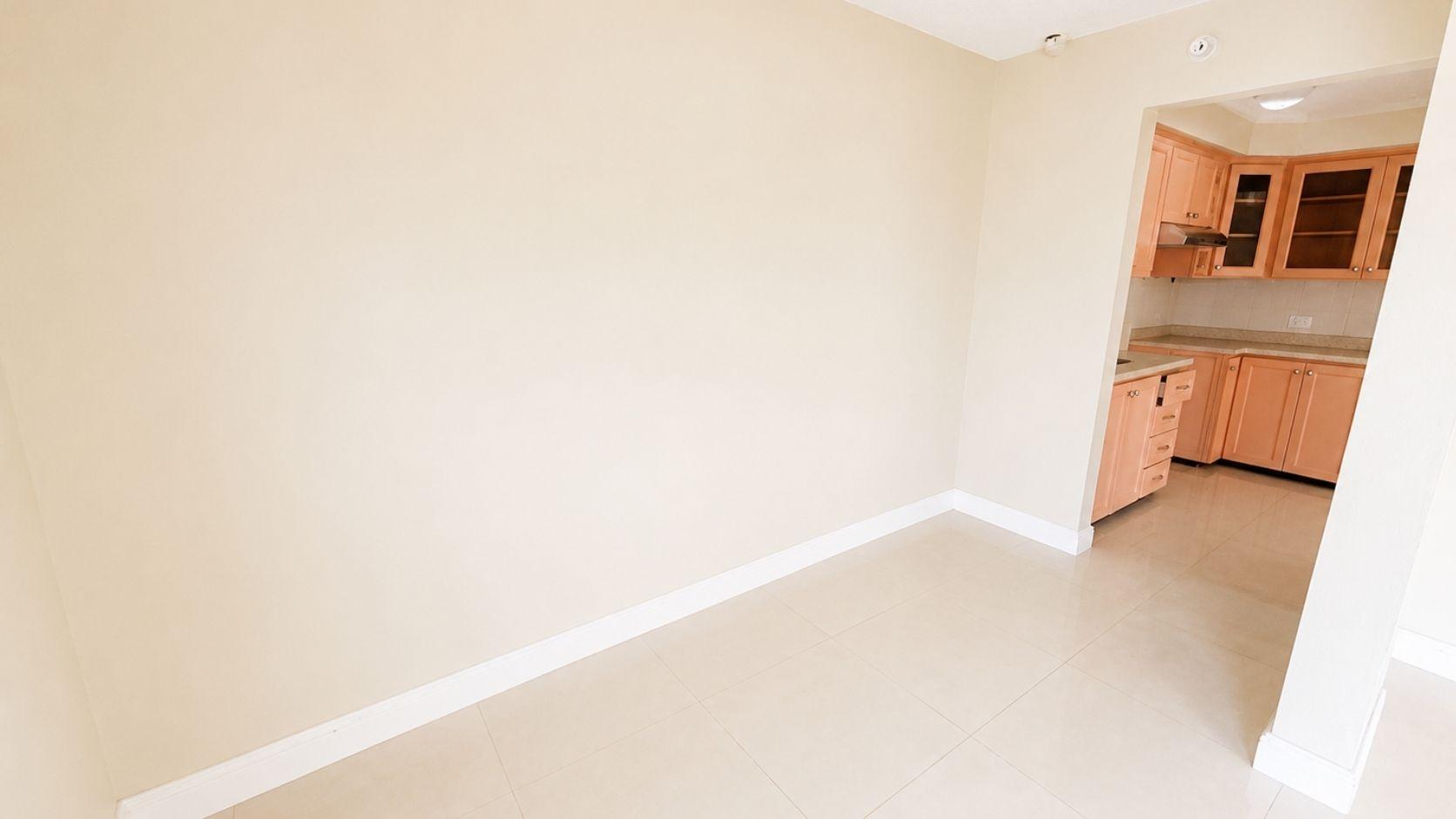 Townhouse For Rent: PLACE, LONG MOUNTAIN, Kingston 6 | $230,000 photo 4