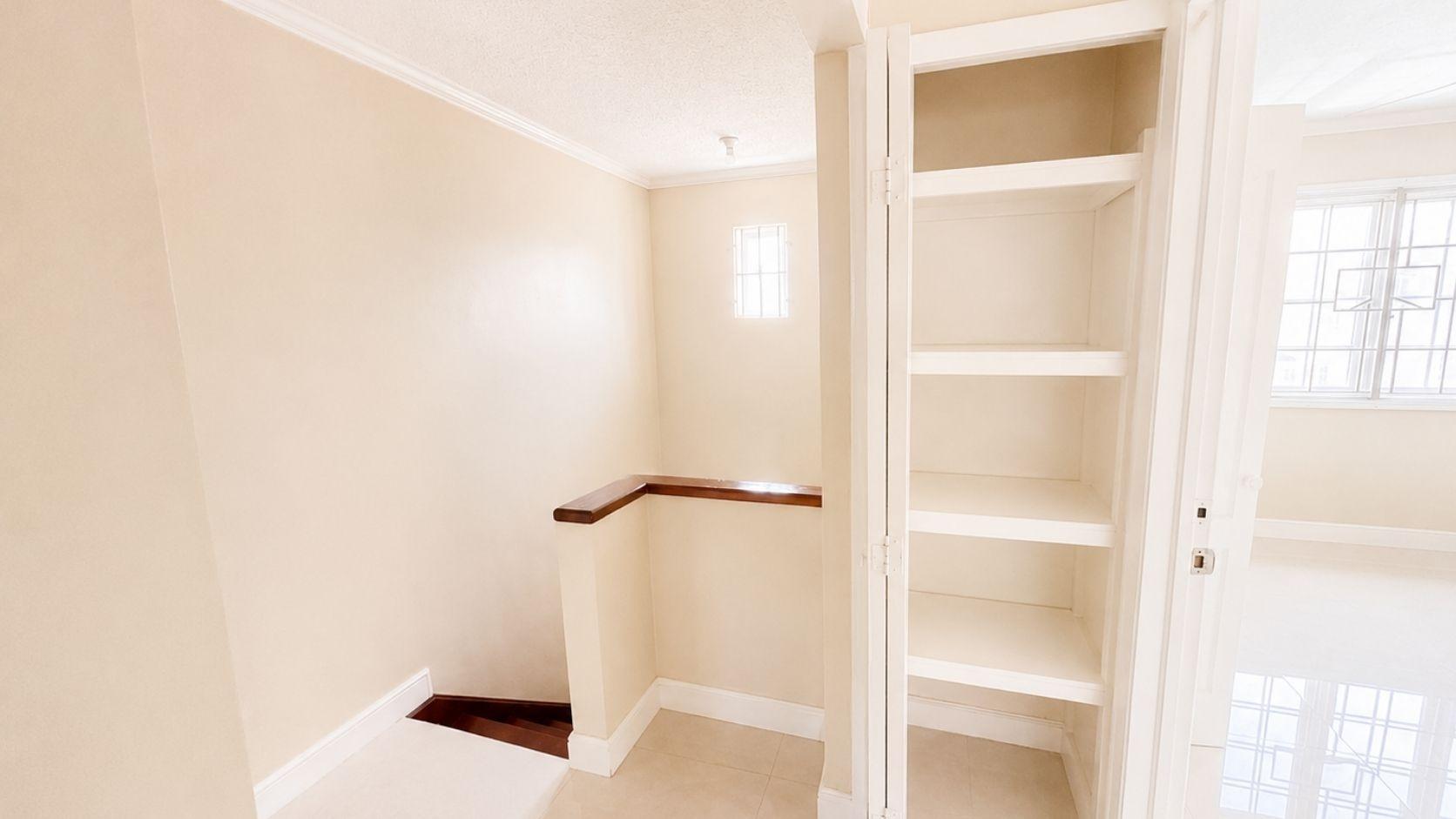 Townhouse For Rent: PLACE, LONG MOUNTAIN, Kingston 6 | $230,000 photo 10
