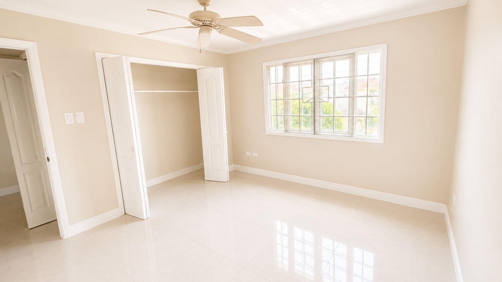 Townhouse For Rent: PLACE, LONG MOUNTAIN, Kingston 6 | $230,000 photo 11
